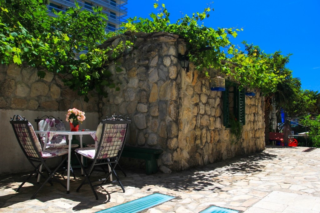 Studio flat with air-conditioning Makarska (AS-15200-c) Studio flat with air-conditioning Makarska (AS-15200-c)