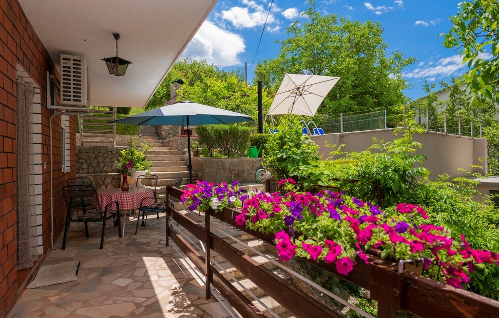 Two bedroom house with terrace Grab, Zagora  K