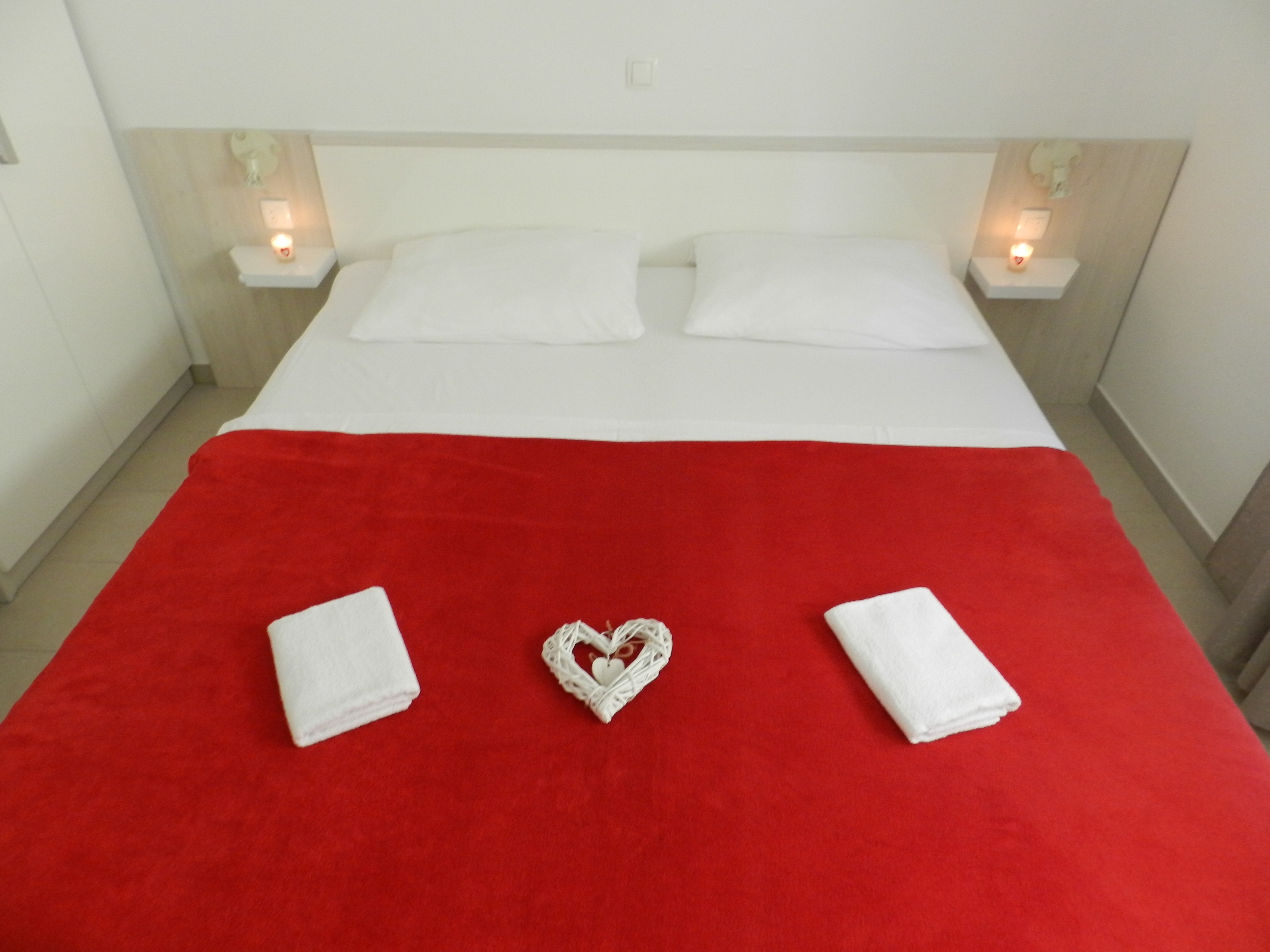 One bedroom apartment with terrace Baška Voda, Makarska  A-c