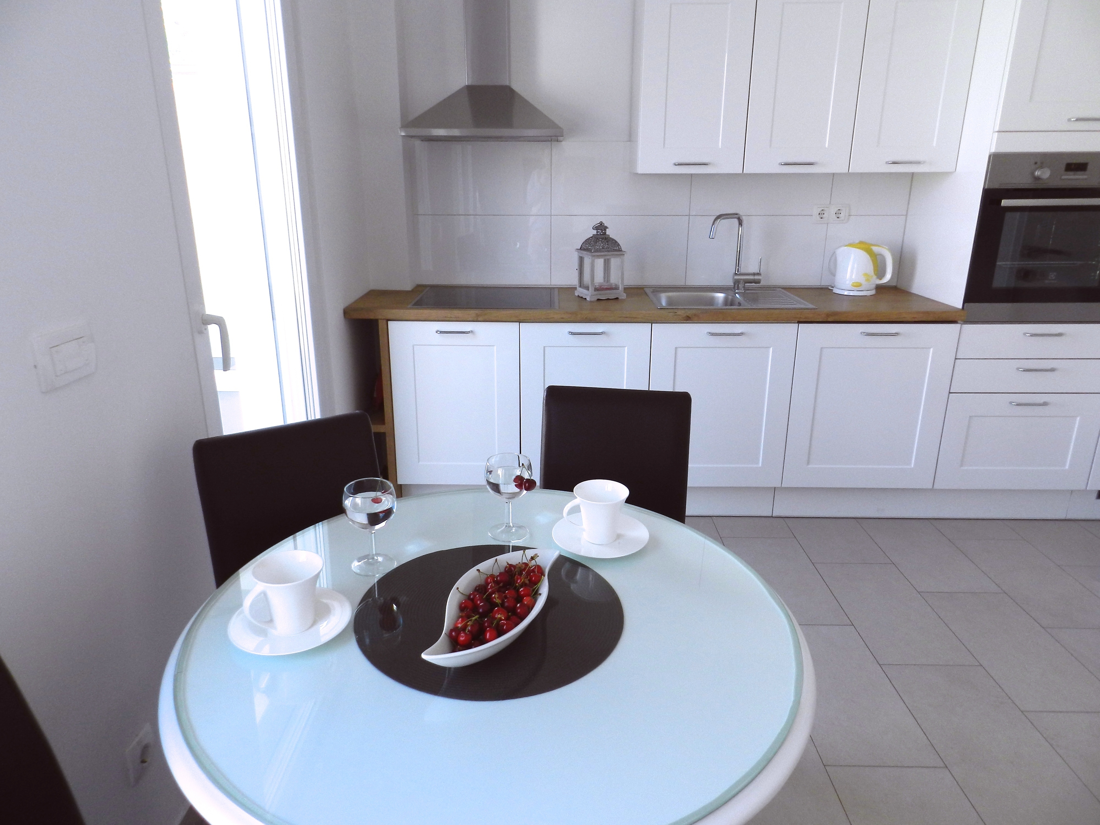 One bedroom apartment with terrace Baška Voda, Makarska  A-d