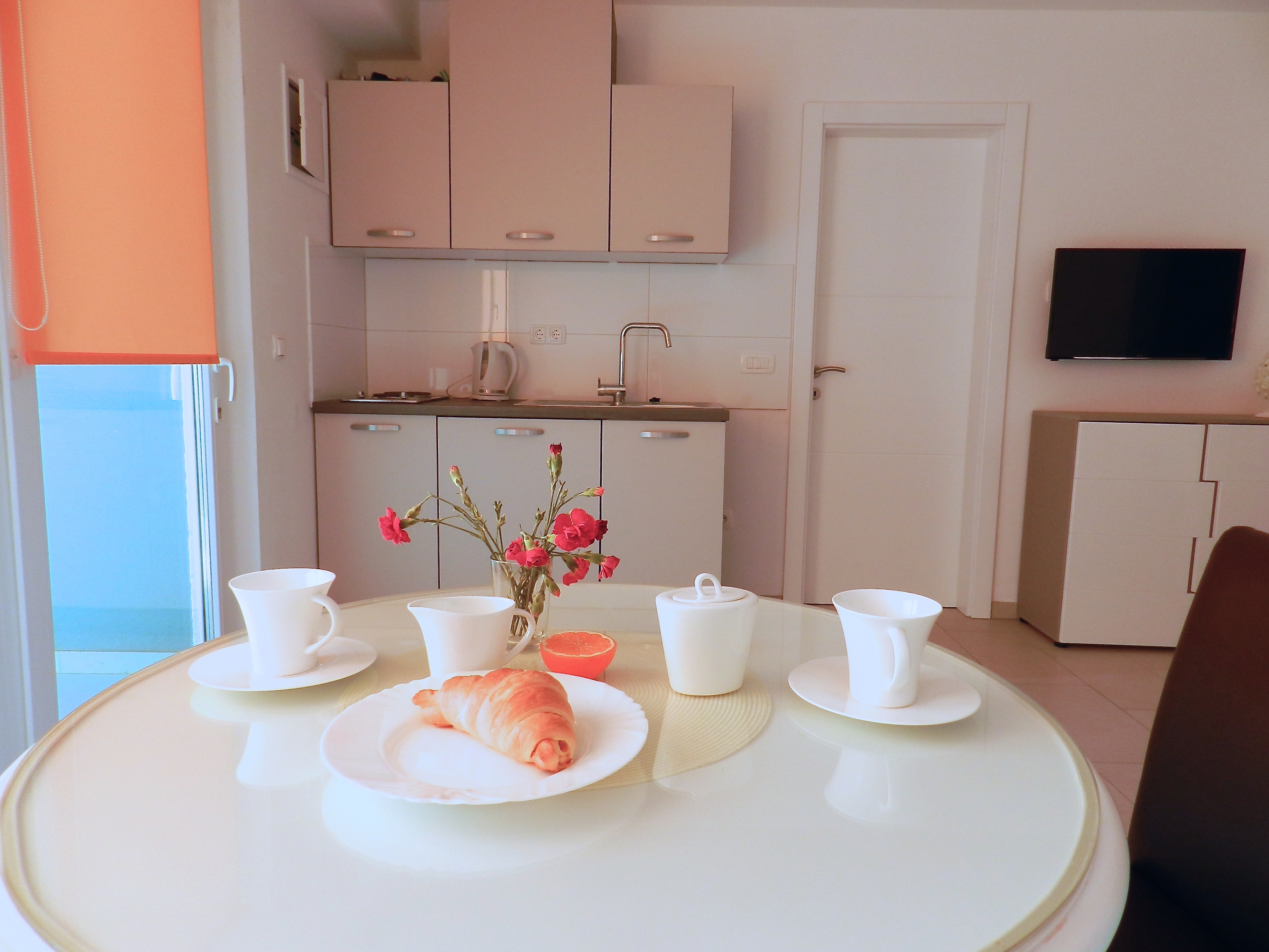 One bedroom apartment with terrace Baška Voda, Makarska  A-e