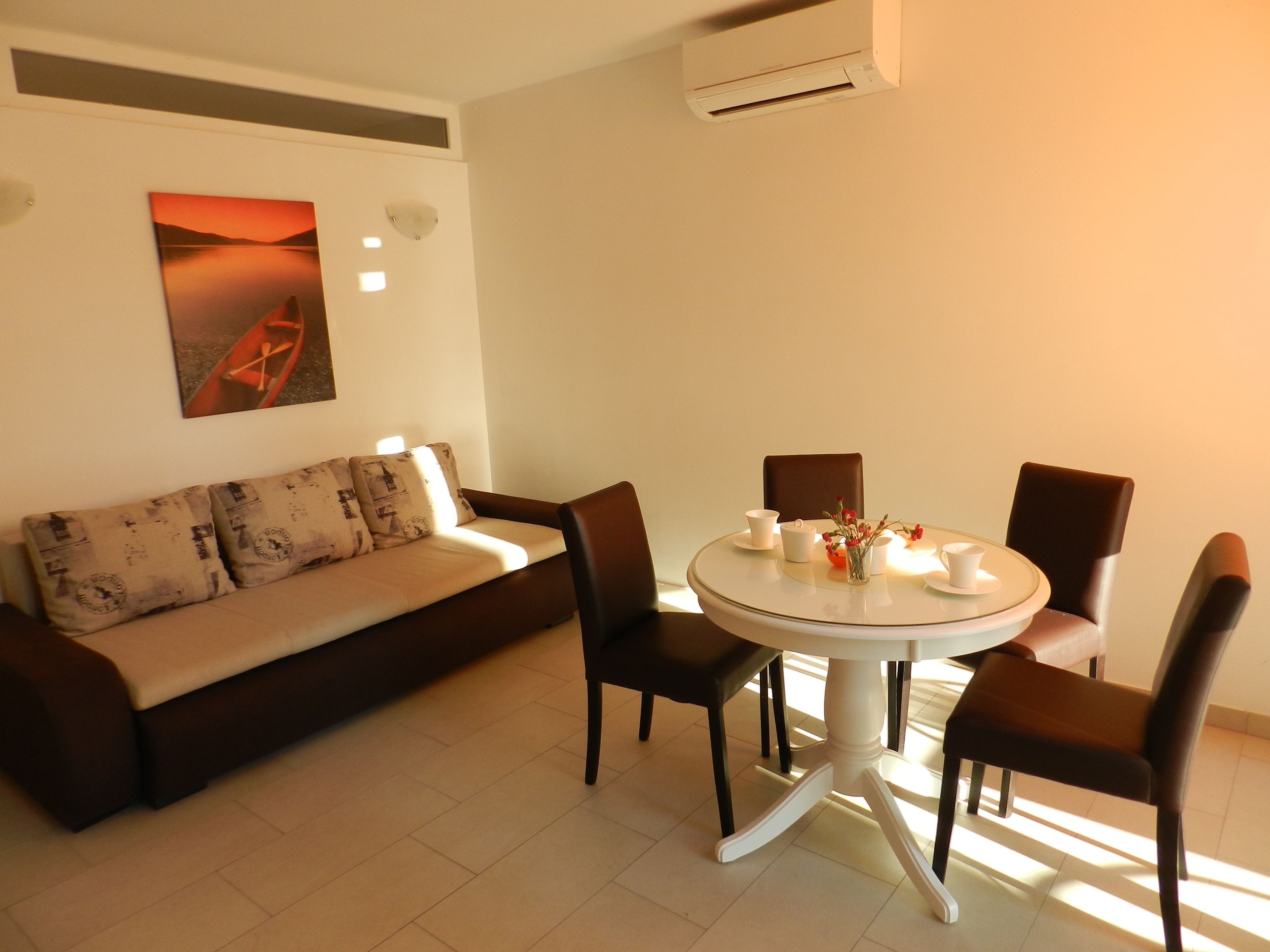 One bedroom apartment with terrace Baška Voda, Makarska  A-e