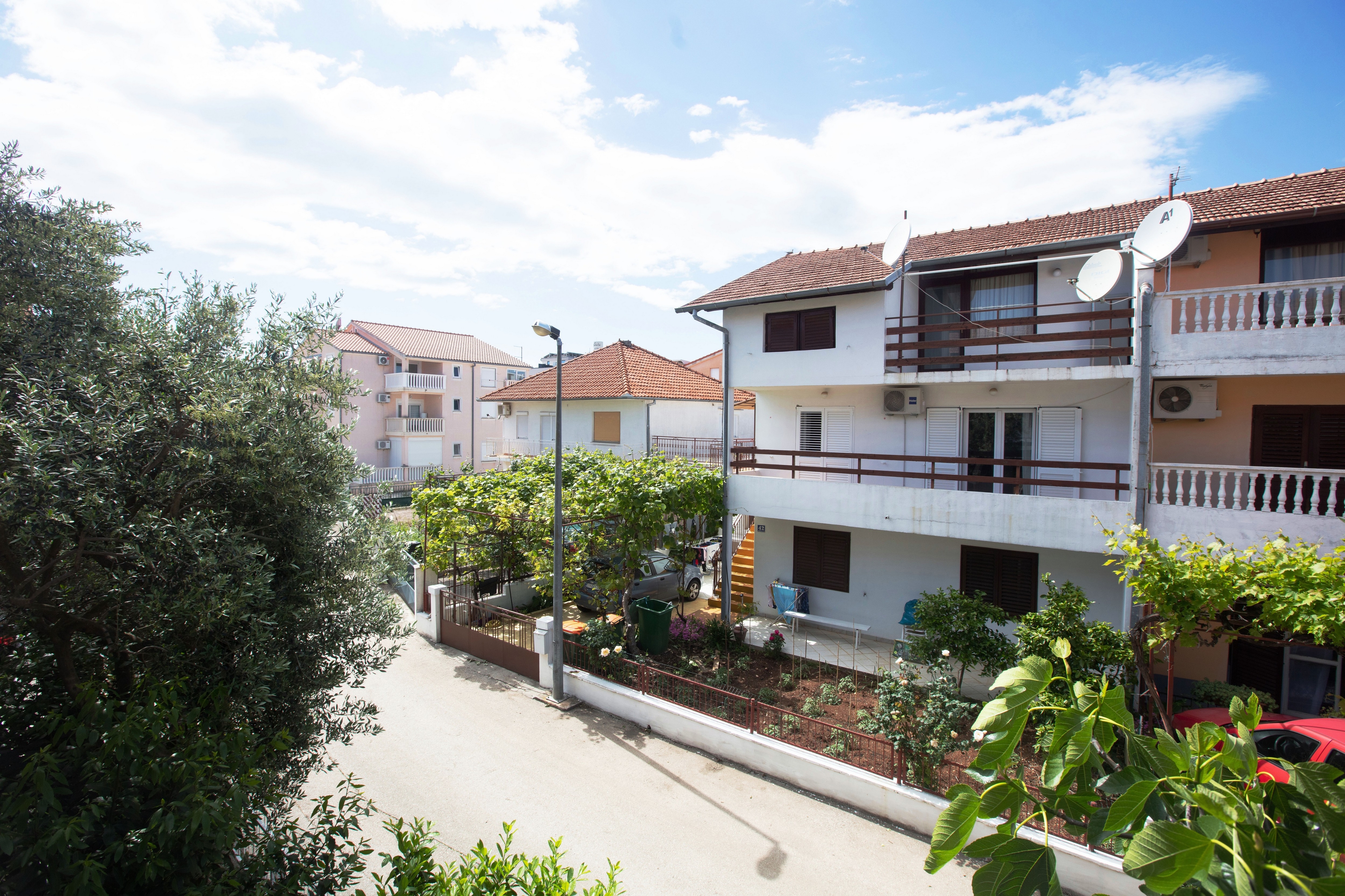 Two bedroom apartment with terrace Vodice  A-a