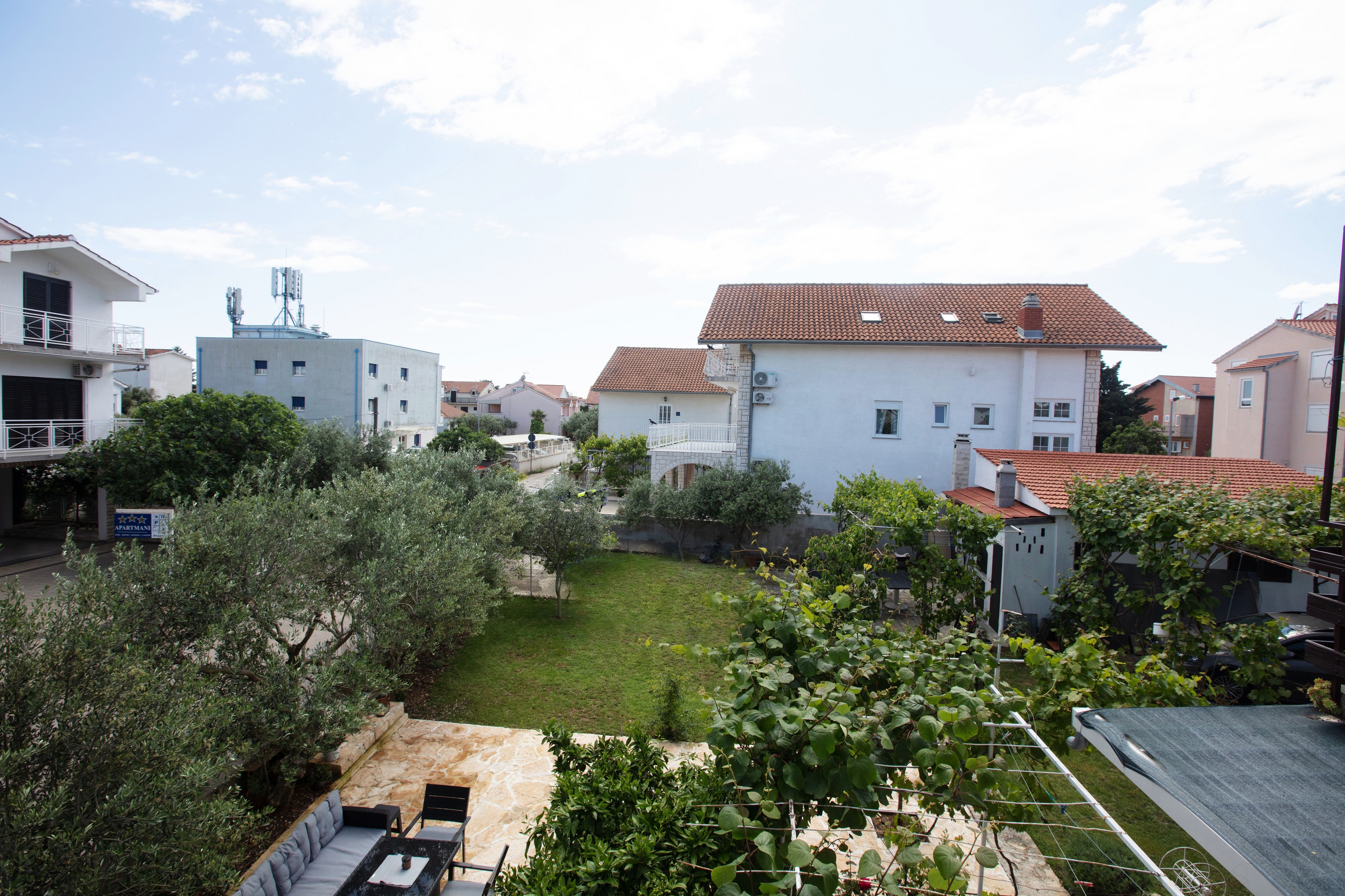 Two bedroom apartment with terrace Vodice  A-a
