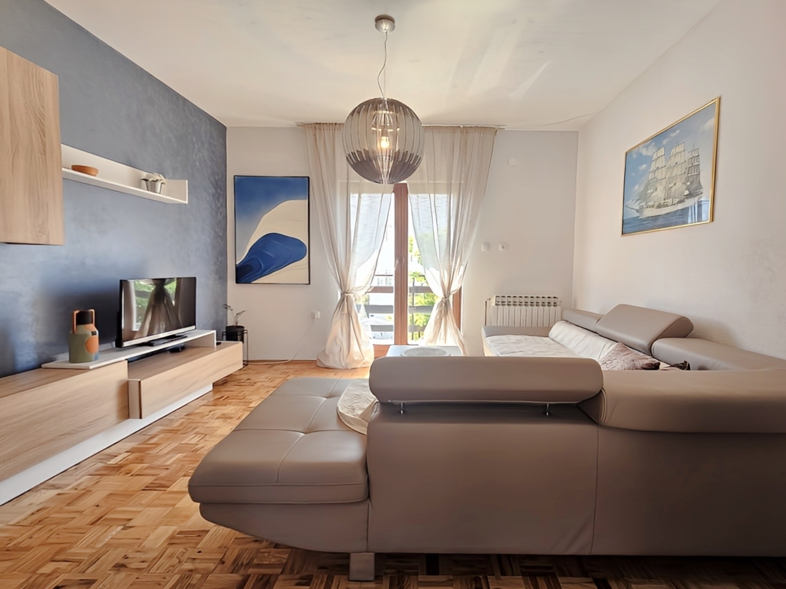 Two bedroom apartment with terrace Vodice (A-15228-a)