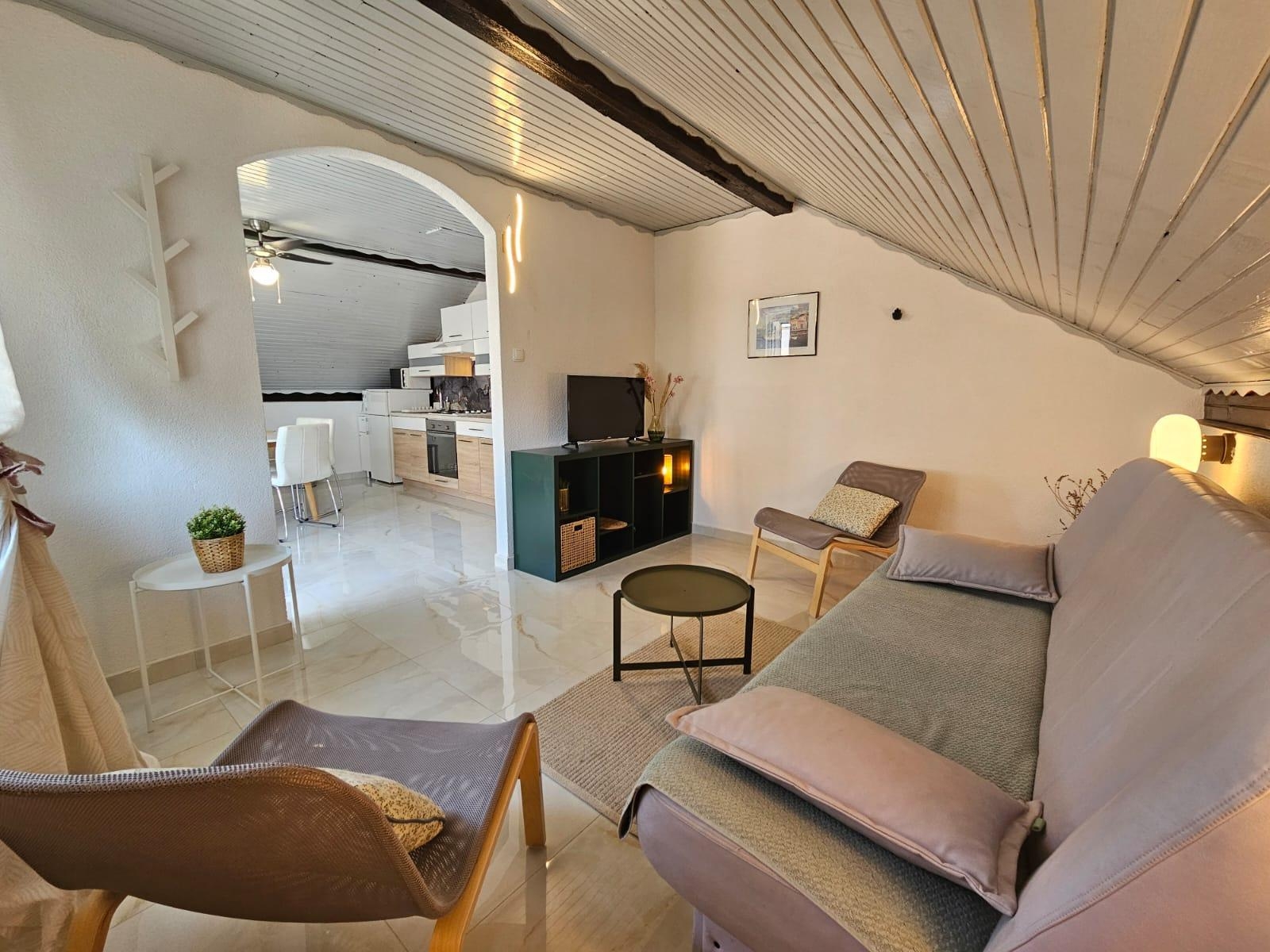 Two bedroom apartment with terrace Vodice (A-15228-b)