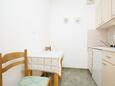 Dining room Stari Grad, Dining room in the studio-apartment, (pet friendly) and WiFi.