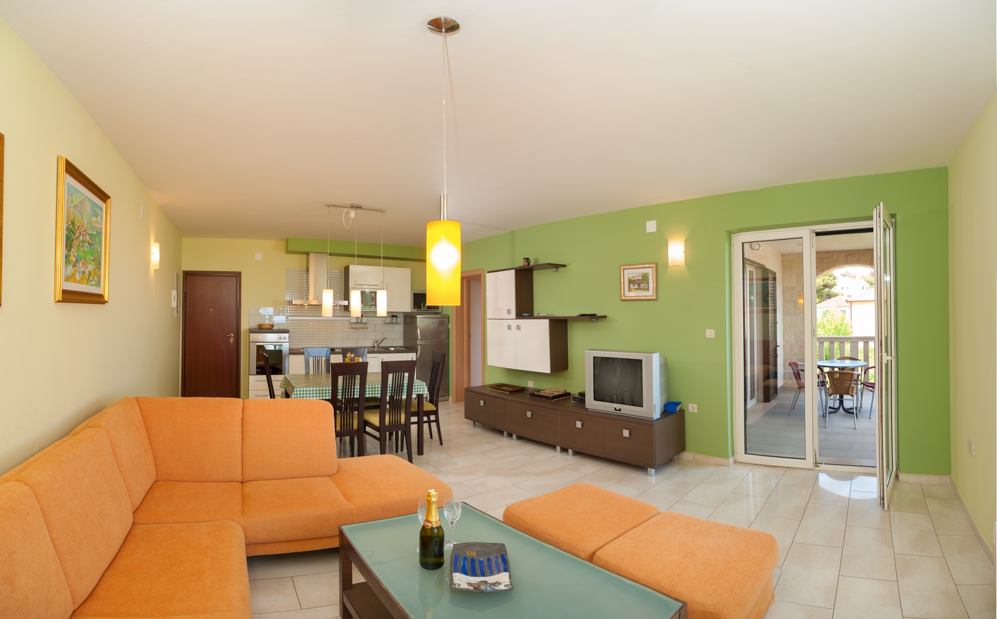 Two bedroom apartment with balcony and sea view Postira, Brač (A-15242-b) Two bedroom apartment with balcony and sea view Postira, Brač (A-15242-b)