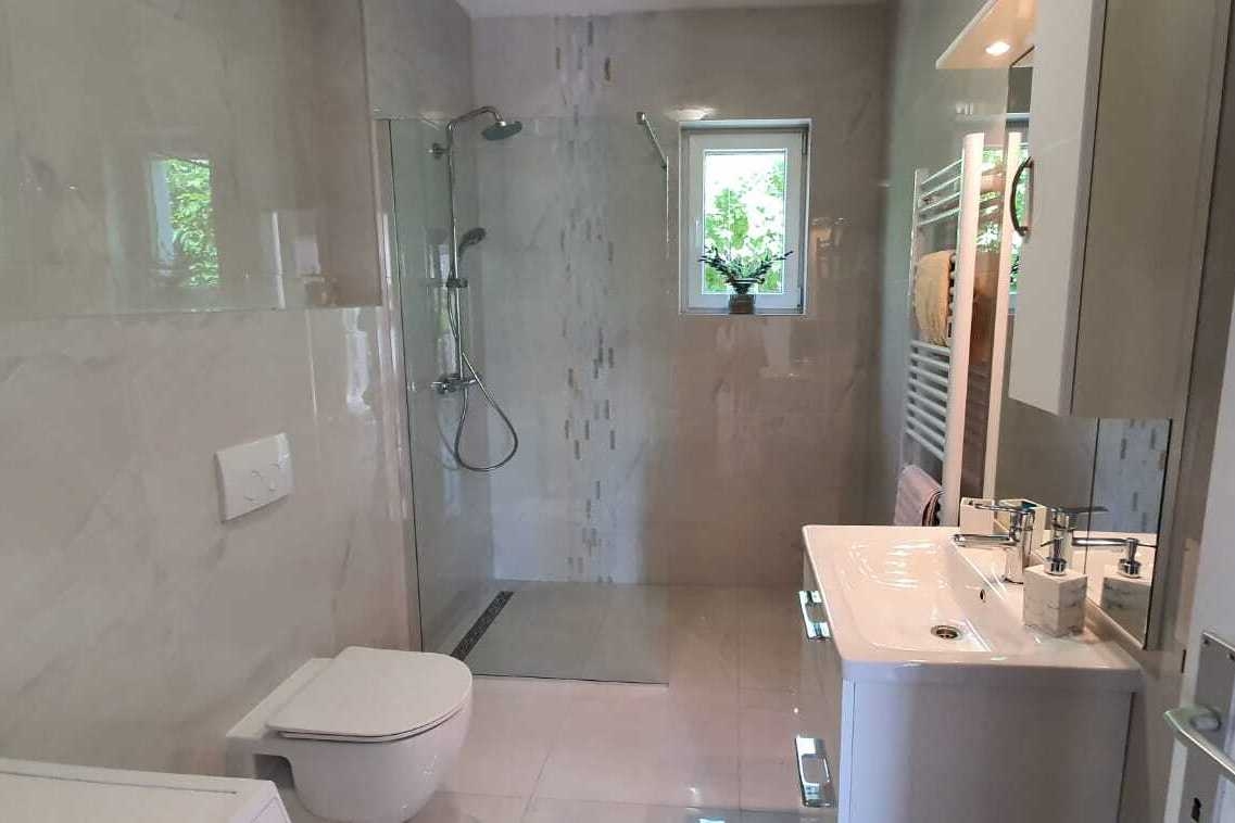 Two bedroom house with terrace Vodice  K