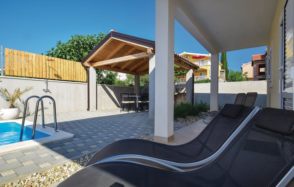 Two bedroom house with terrace Vodice  K