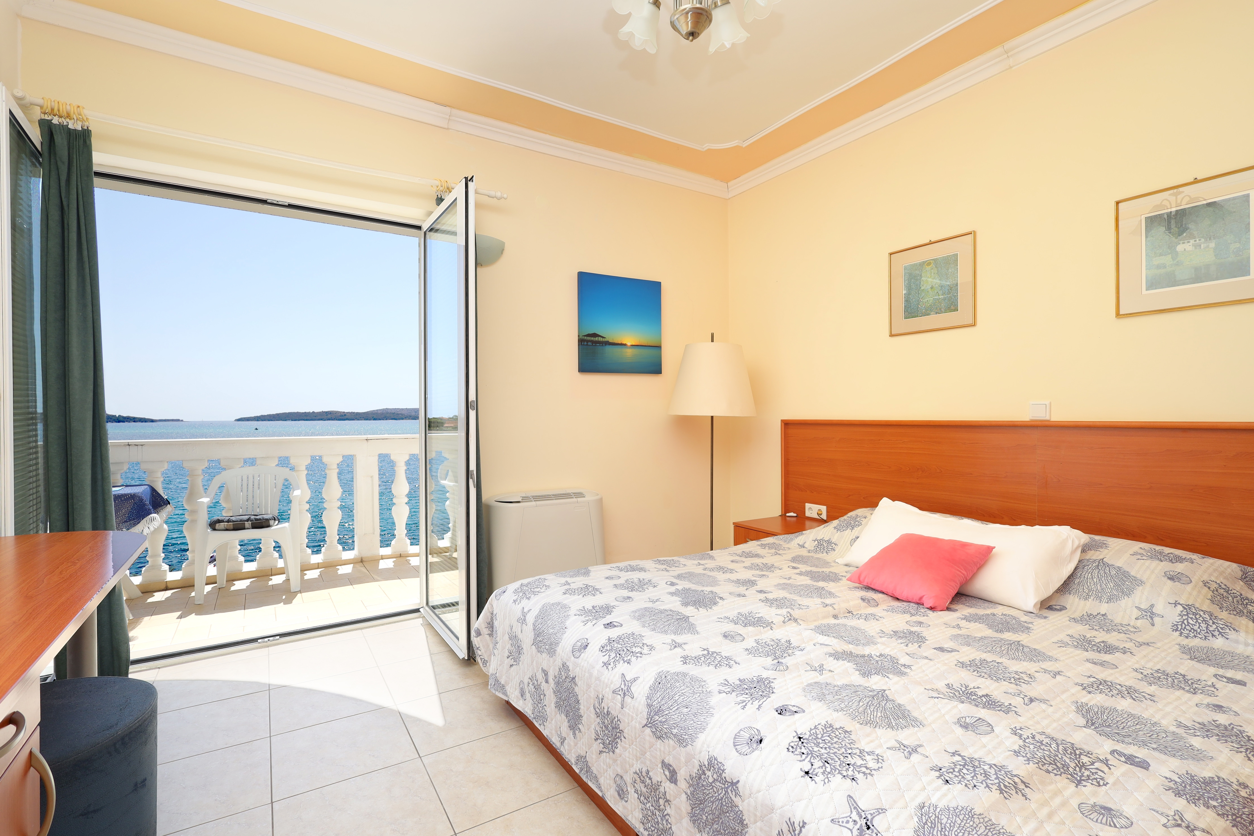 Top Šibenik Brodarica Top Šibenik Brodarica