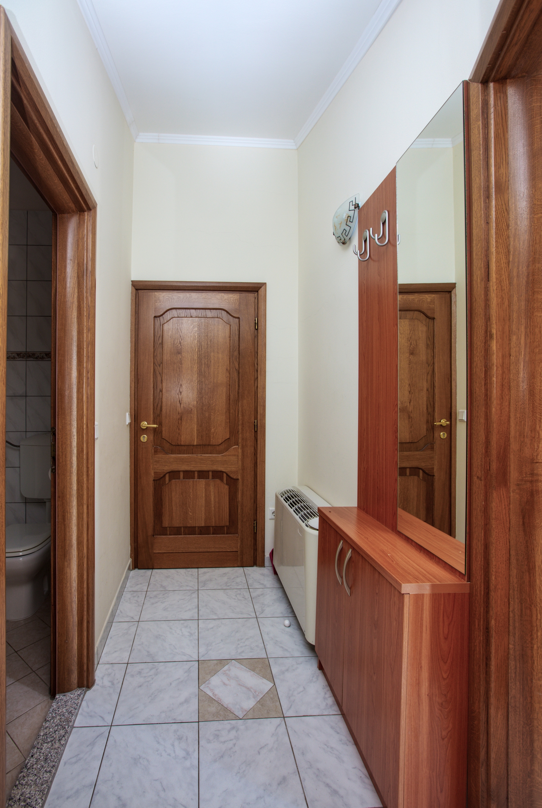 One bedroom apartment near beach Brodarica, Šibenik  A-d