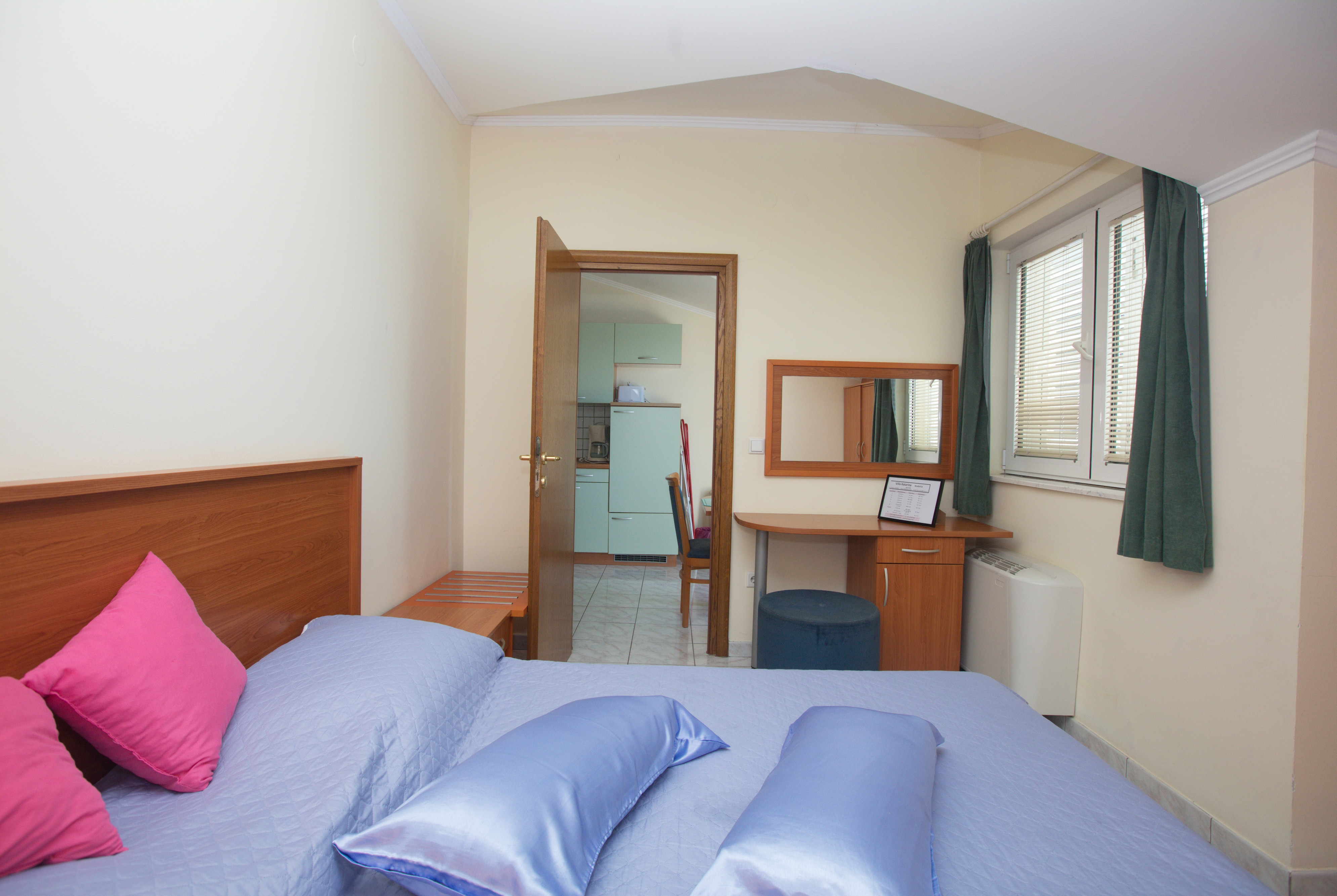 Top Šibenik Brodarica Top Šibenik Brodarica