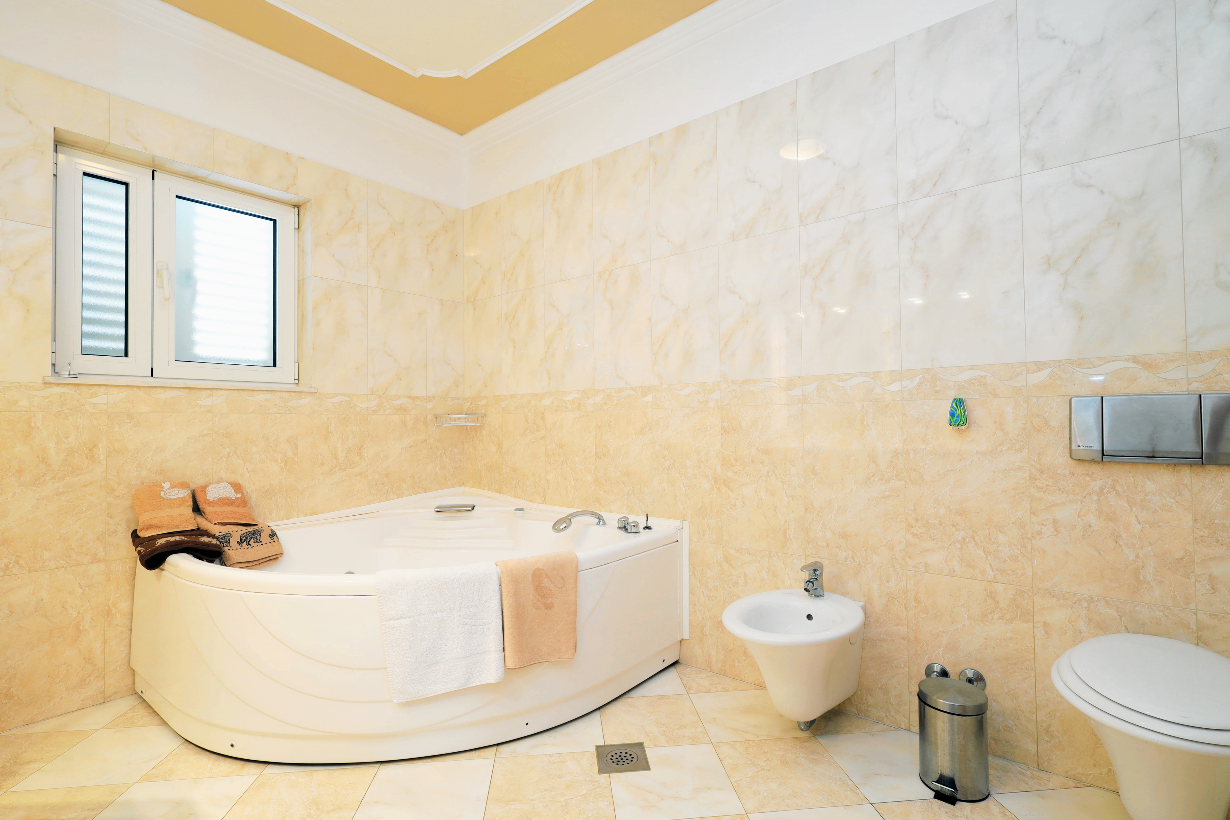 Two bedroom apartment near beach Brodarica, Šibenik  A-g