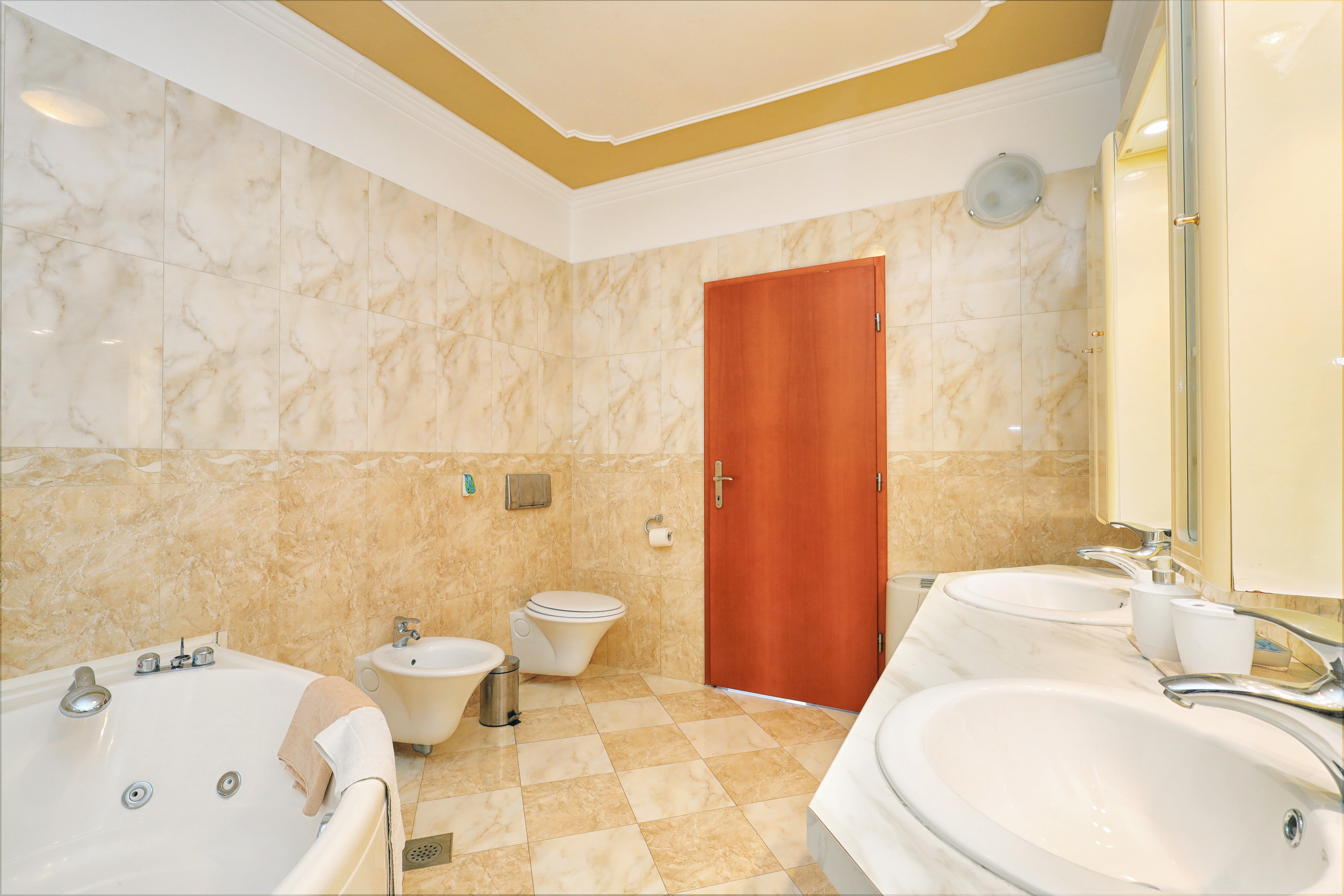 Two bedroom apartment near beach Brodarica, Šibenik  A-g