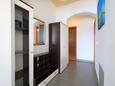 Brodarica, Коридор в размещении типа apartment, WiFi.
