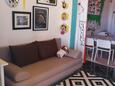 Dnevni boravak Mali Iž, Dnevni boravak u smještaju tipa studio-apartment, dostupna klima i WiFi.