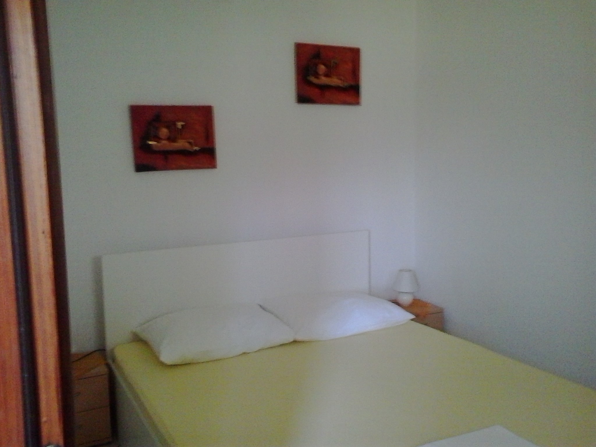 One bedroom apartment with terrace Novi Vinodolski (A-15292-b)