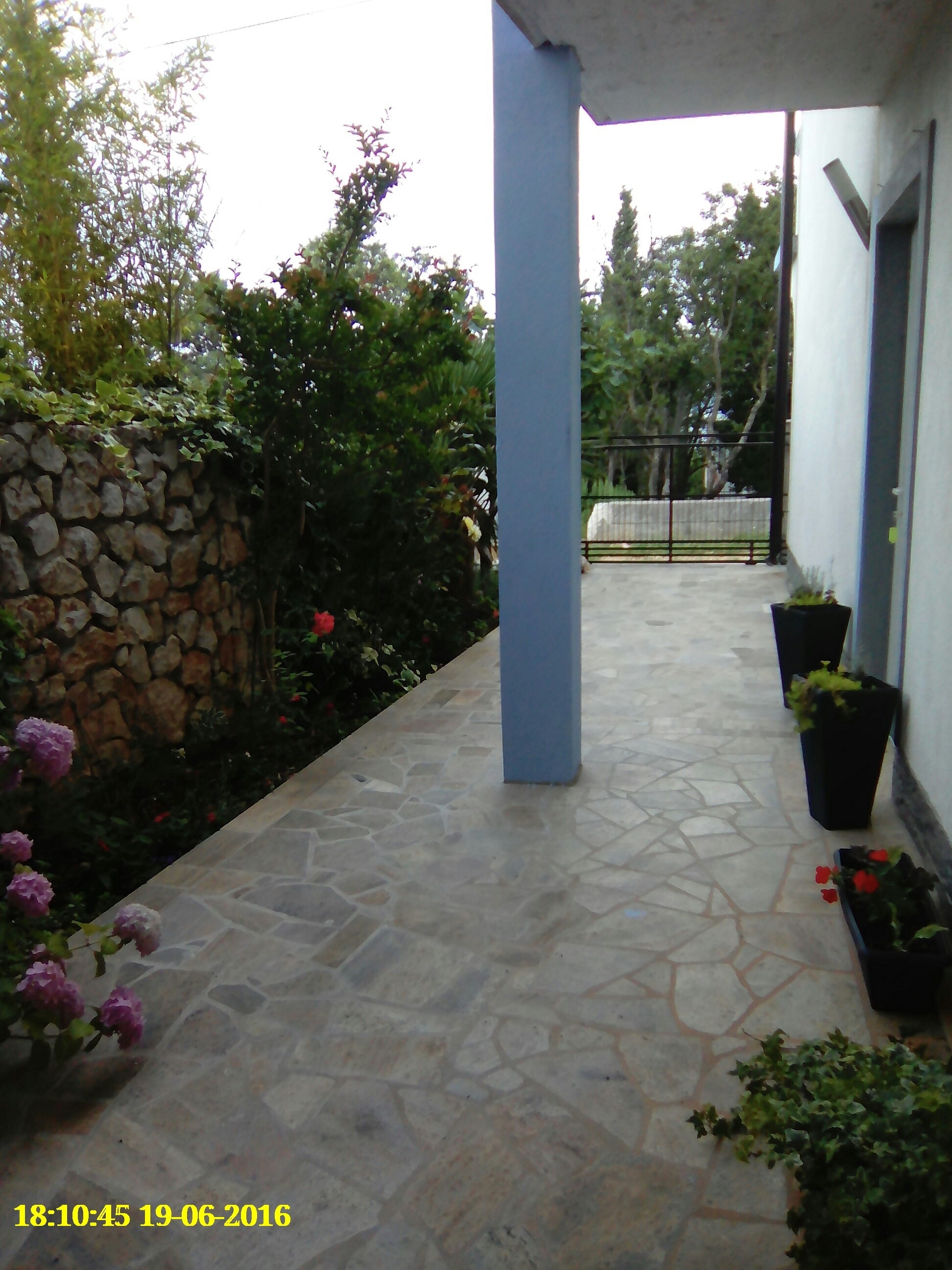 One bedroom apartment with terrace Novi Vinodolski  A-b