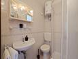 Koupelna 2 Kampor, Koupelna 2 v ubytování typu apartment, WiFi.