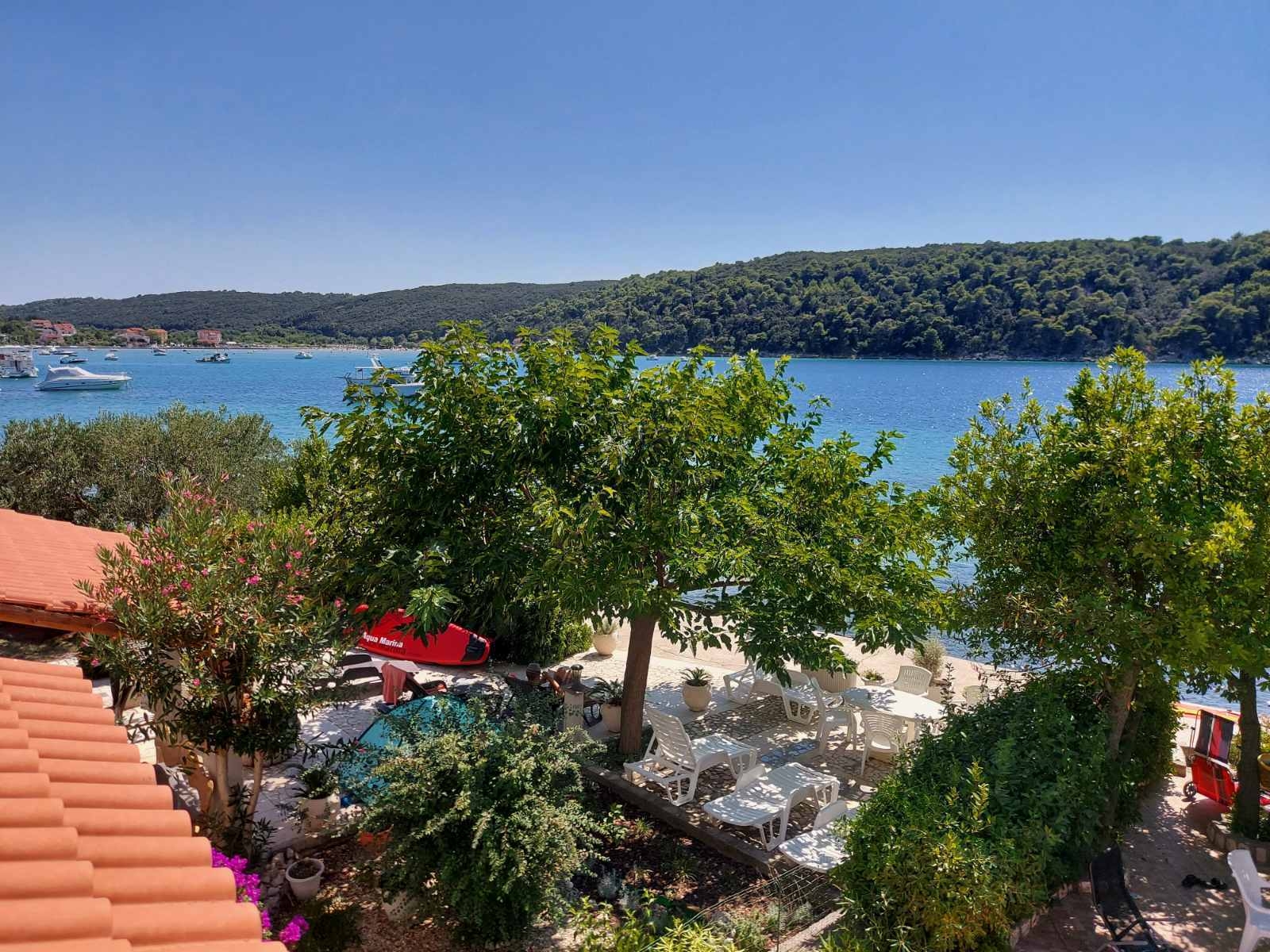 One bedroom apartment near beach Kampor, Rab  A-c