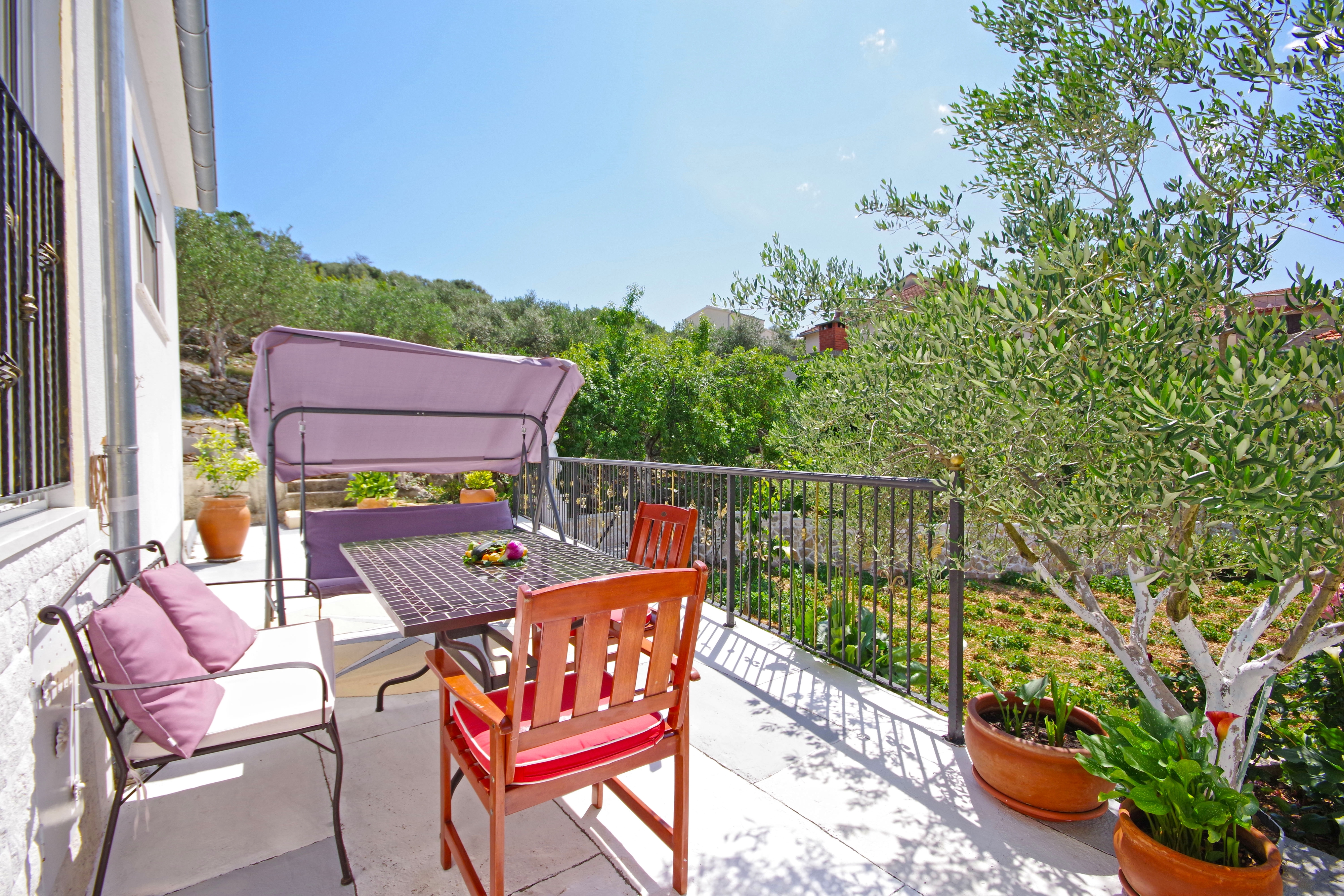 One bedroom house with terrace Trogir  K