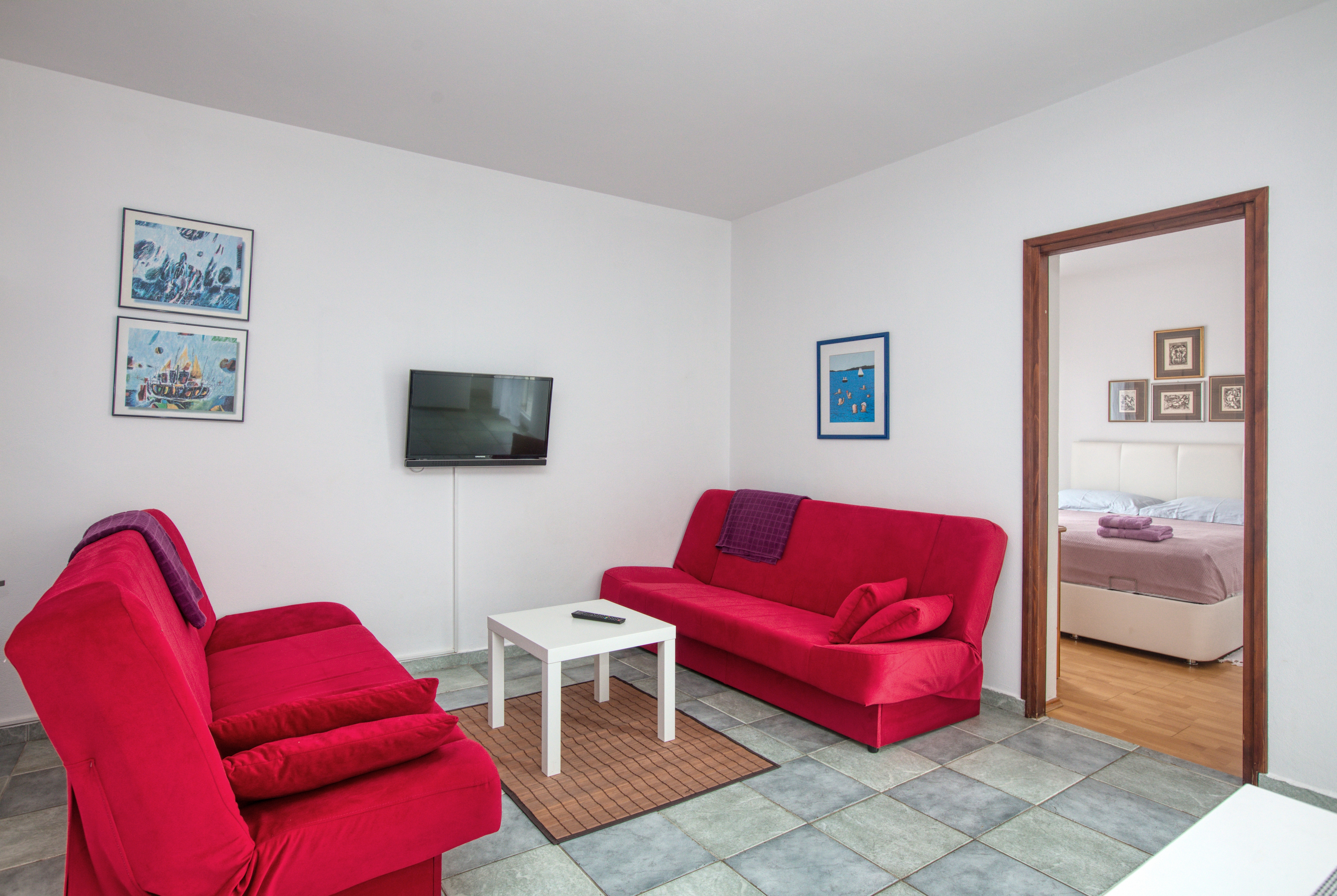 One bedroom apartment with terrace Pirovac, Šibenik (A-15320-a)