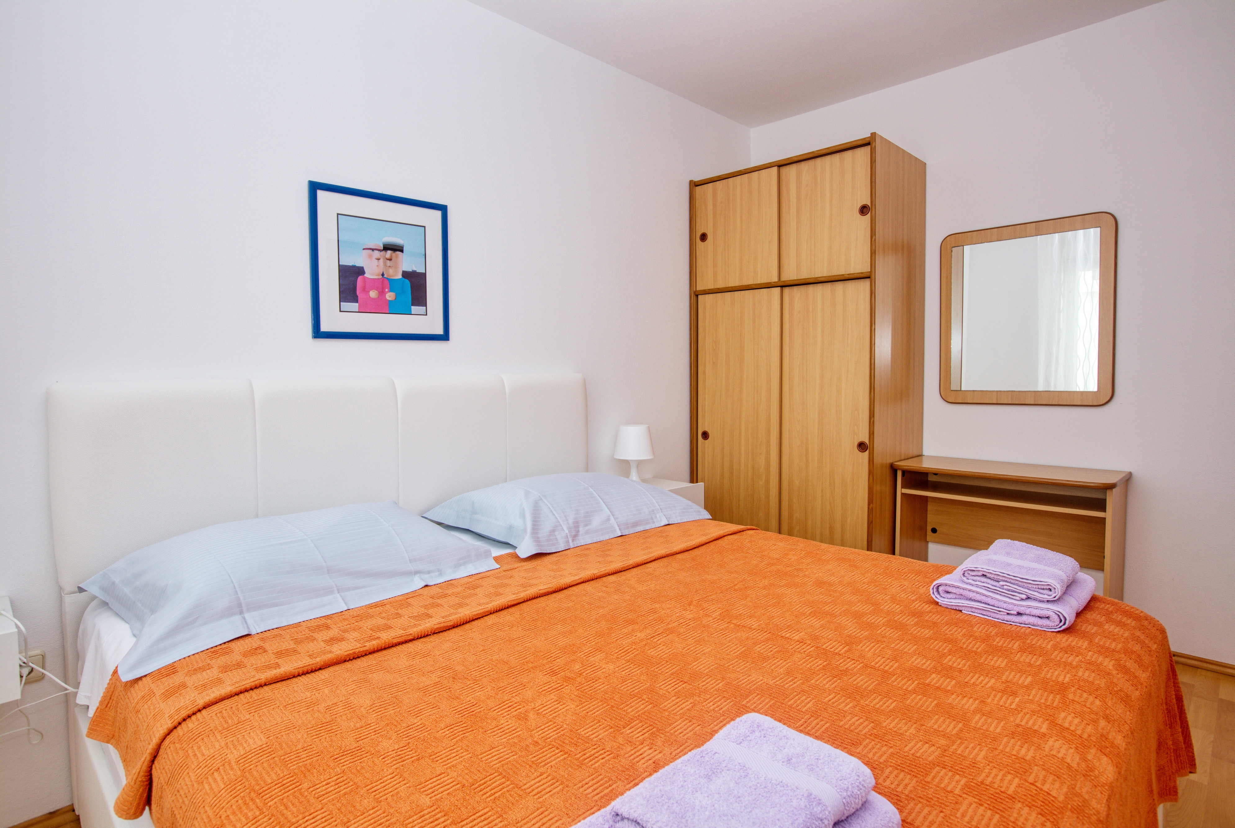 Two bedroom apartment with terrace Pirovac, Šibenik  A-b