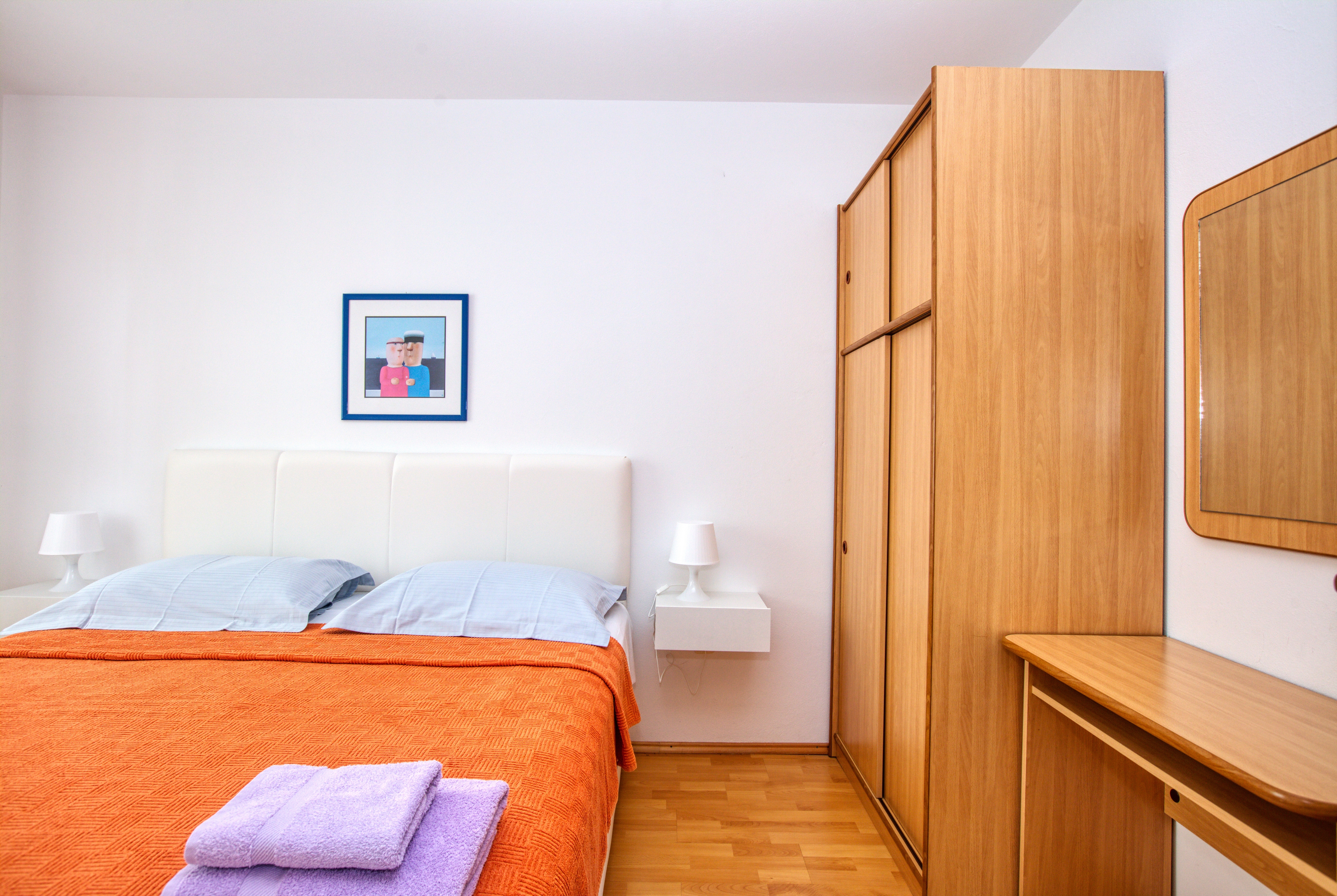 Two bedroom apartment with terrace Pirovac, Šibenik  A-b