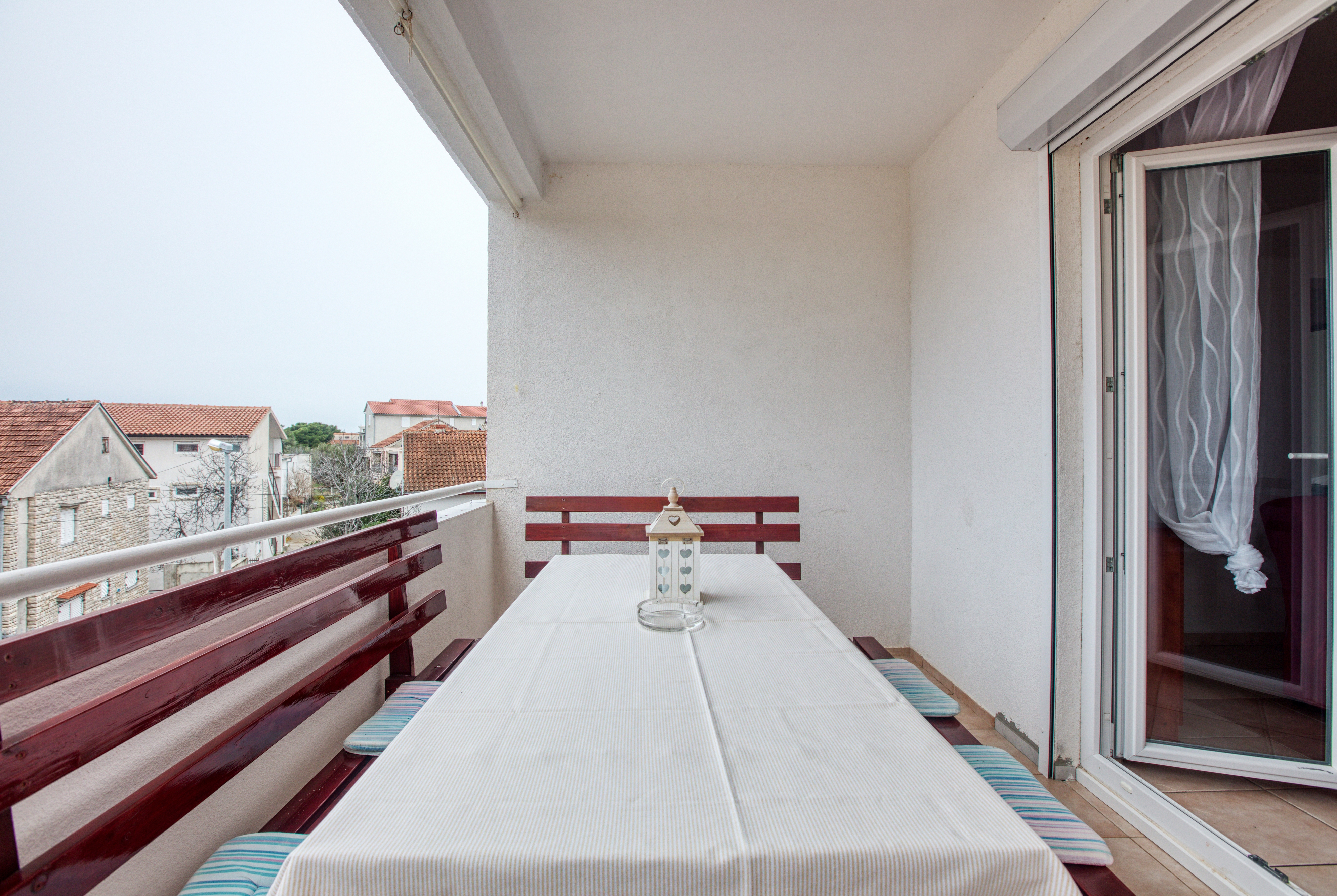 Two bedroom apartment with terrace Pirovac, Šibenik  A-d