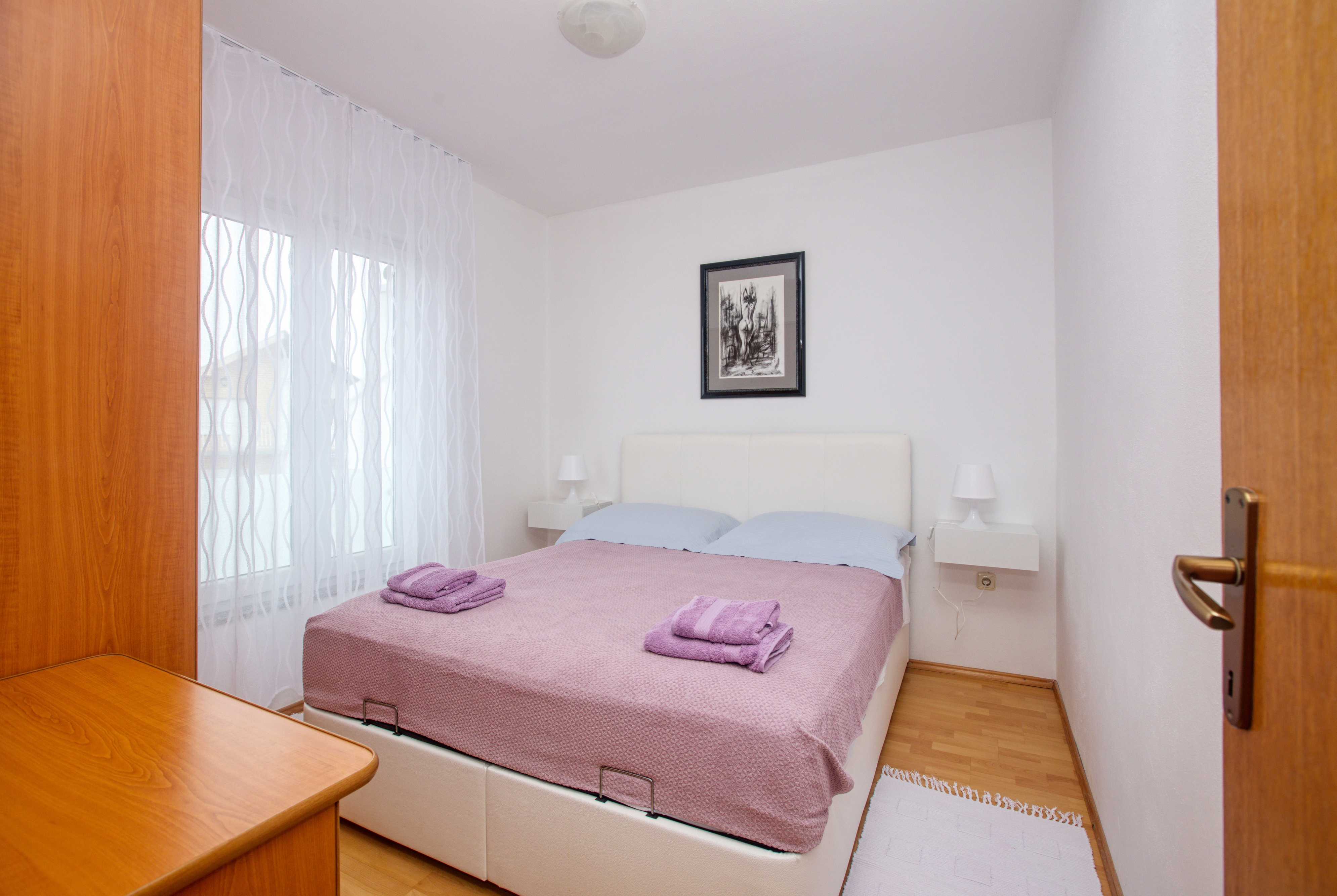 One bedroom apartment with terrace Pirovac, Šibenik (A-15320-e) One bedroom apartment with terrace Pirovac, Šibenik (A-15320-e)