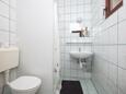Ванная комната Pirovac, Ванная комната в размещении типа studio-apartment, WiFi.