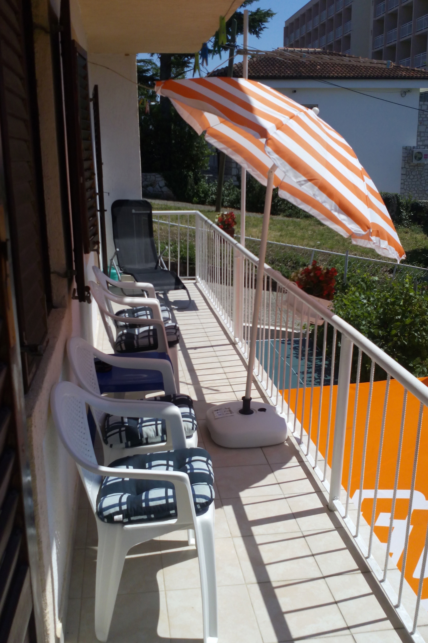 Two bedroom apartment with terrace and sea view Selce, Crikvenica  A-a