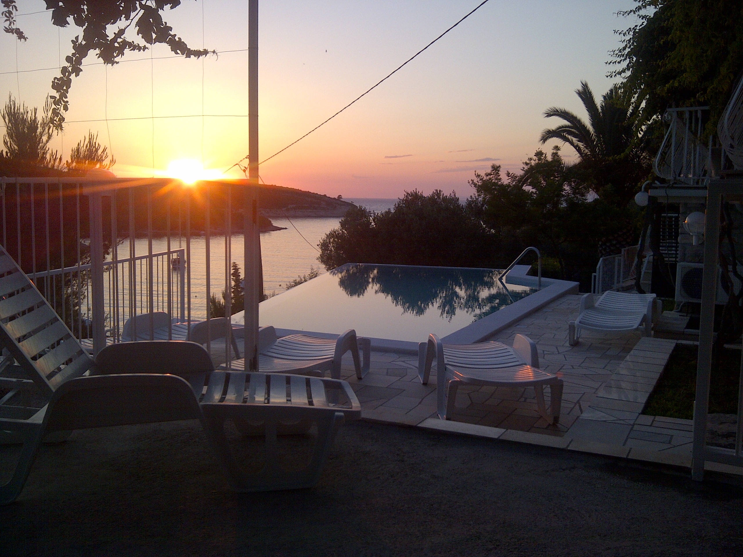 Four bedroom house with terrace and sea view Cove Pribinja, Hvar  K