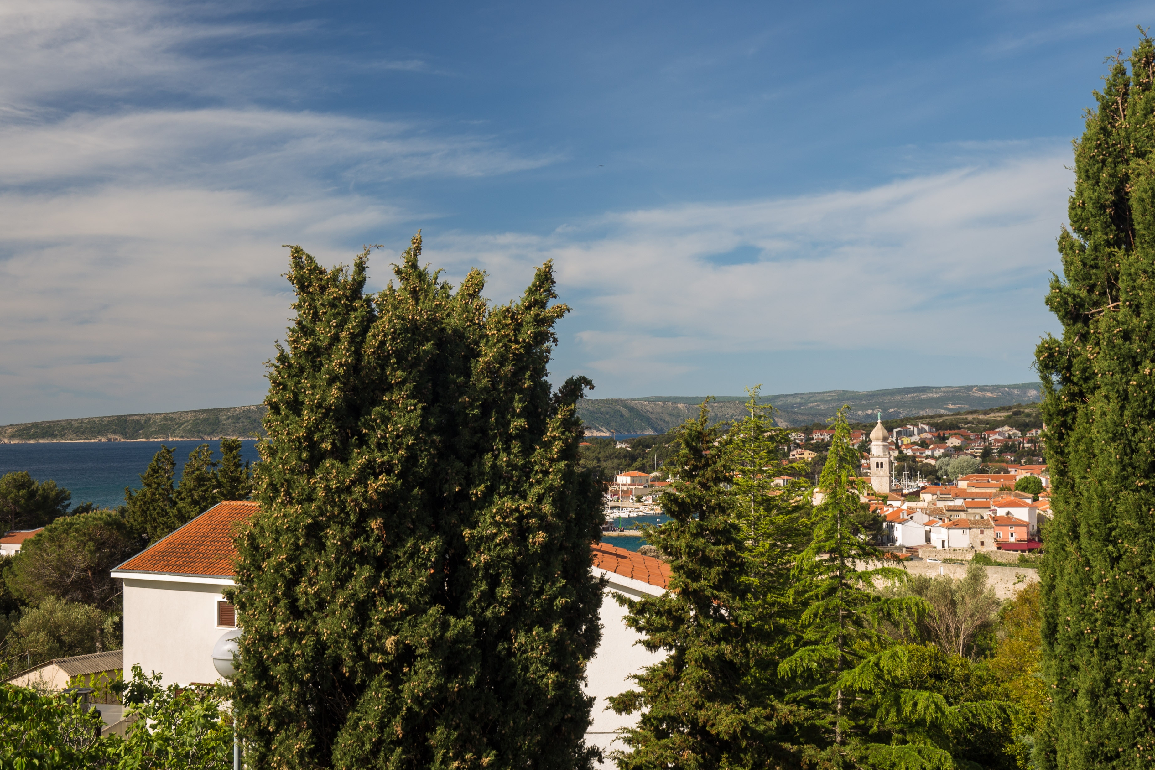 Two bedroom apartment with terrace and sea view Krk  A-a