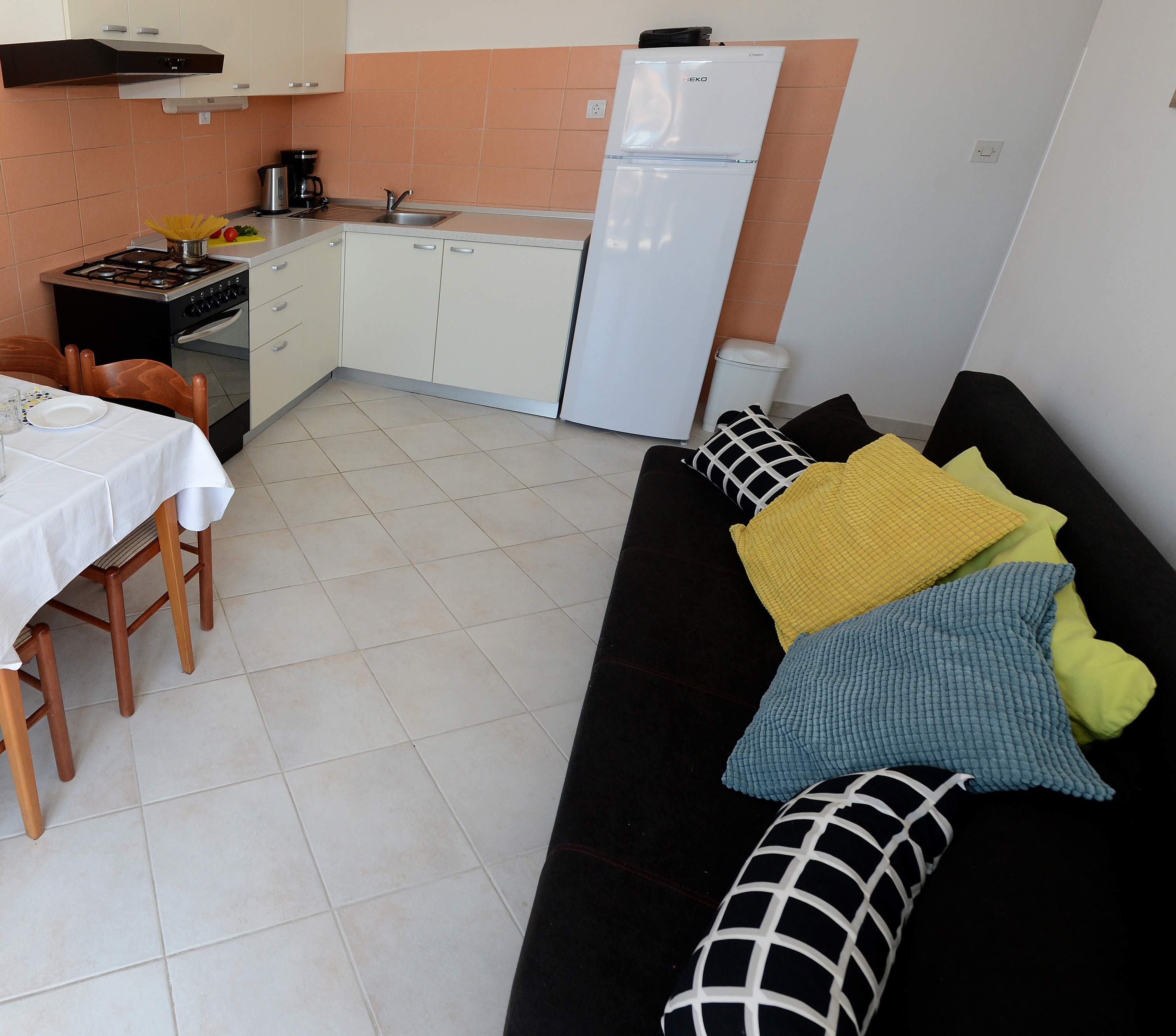 Two bedroom apartment with terrace and sea view Zadar - Diklo, Zadar (A-15338-b)