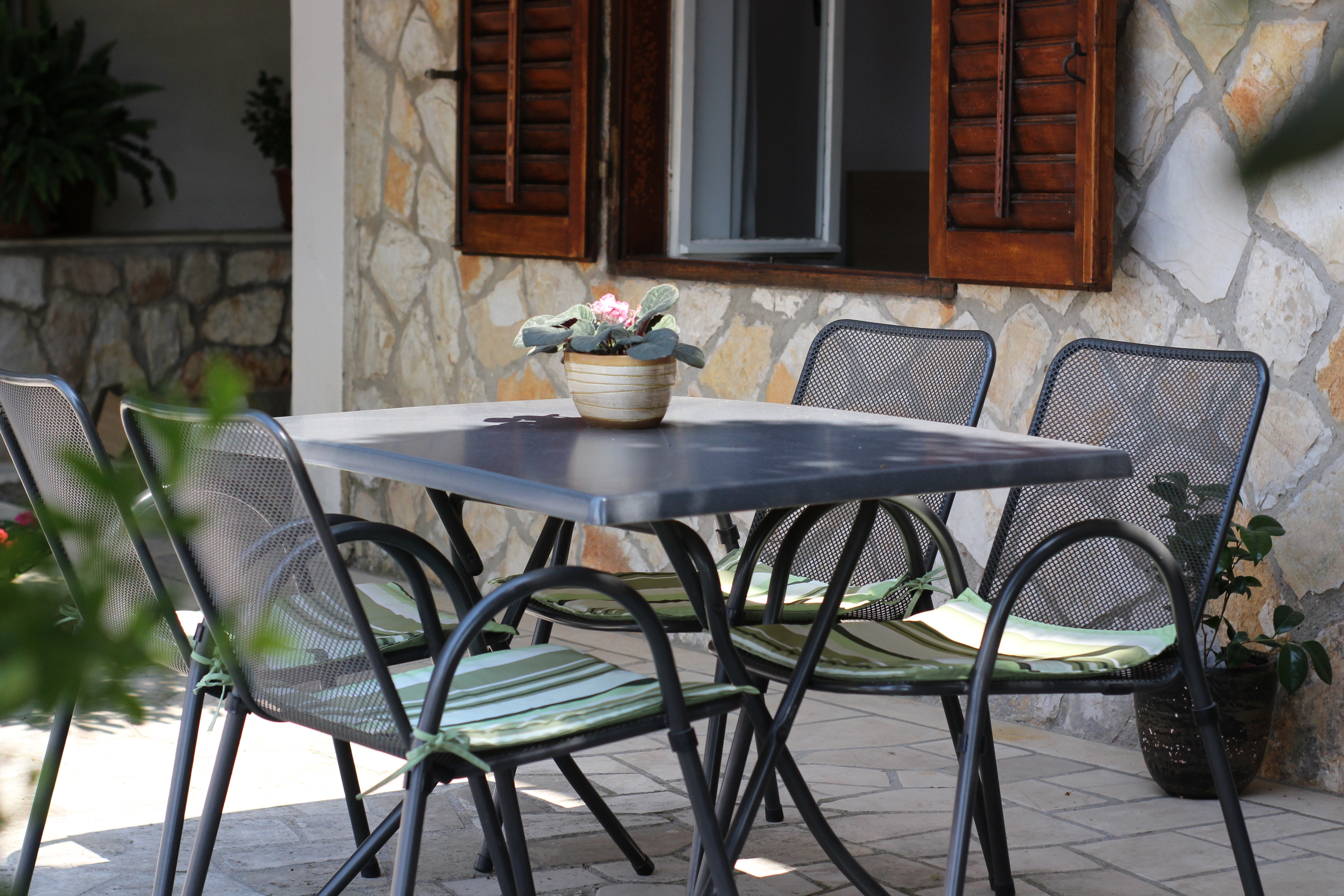 One bedroom apartment with terrace and sea view Jelsa, Hvar  A-b