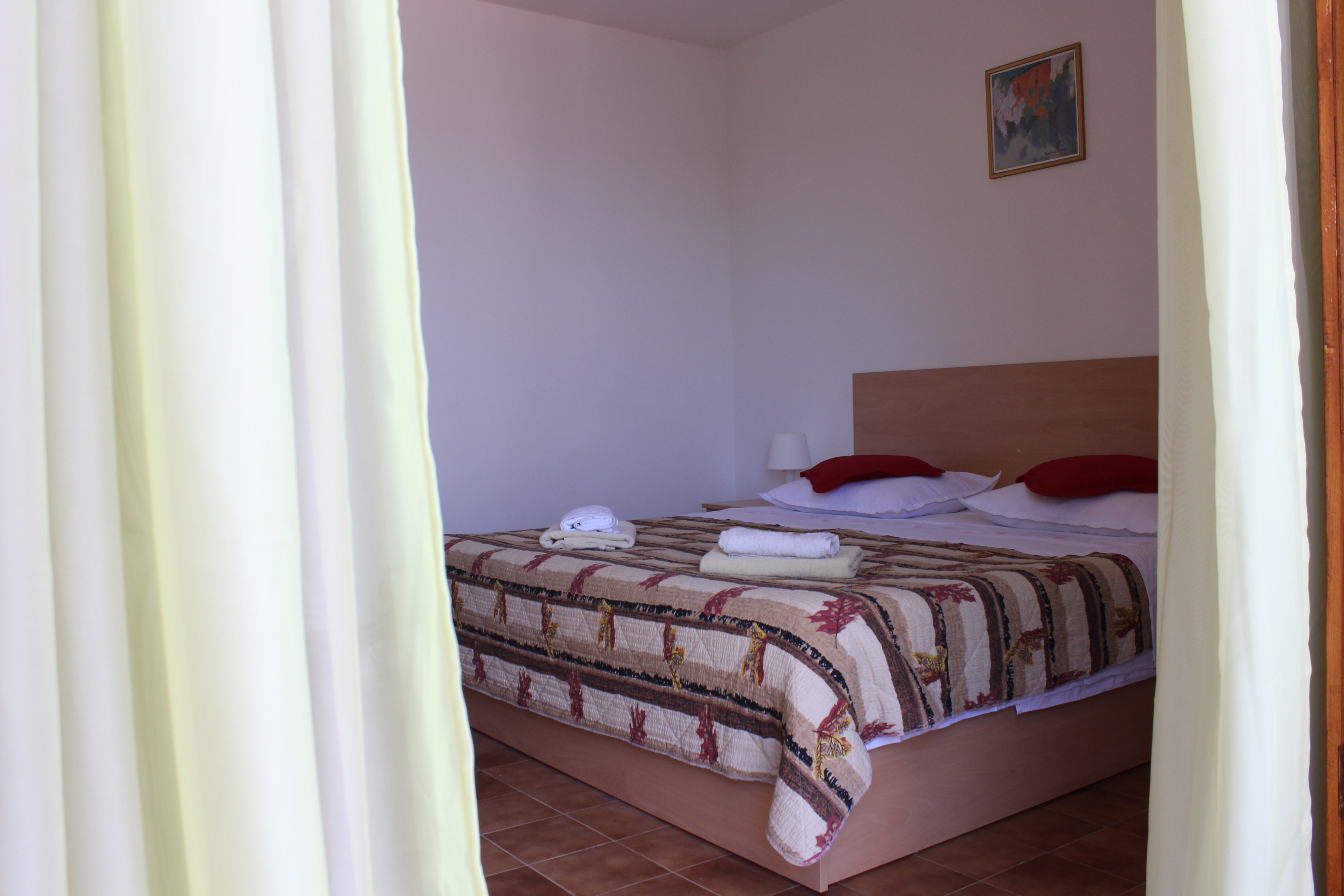 Two bedroom apartment with terrace and sea view Zavala, Hvar  A-a