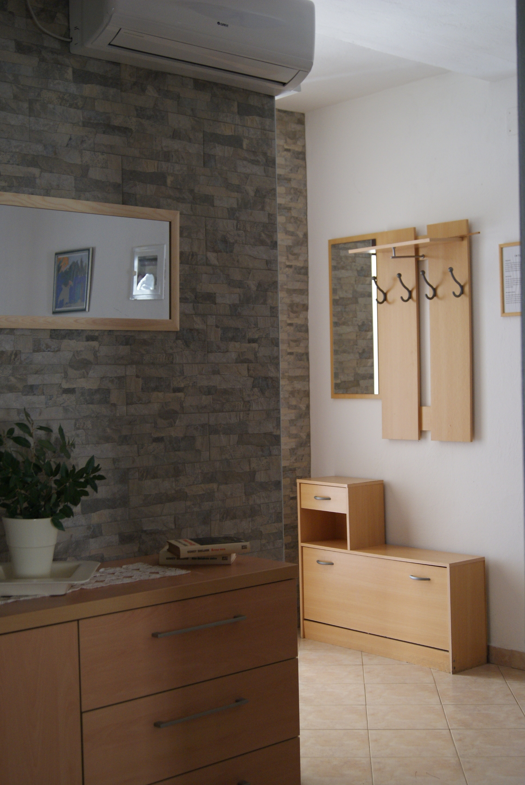 One bedroom apartment with terrace and sea view Zavala, Hvar  A-b
