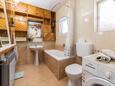 Ванная комната Makarska, Ванная комната в размещении типа apartment, Домашние животные допускаются и WiFi.