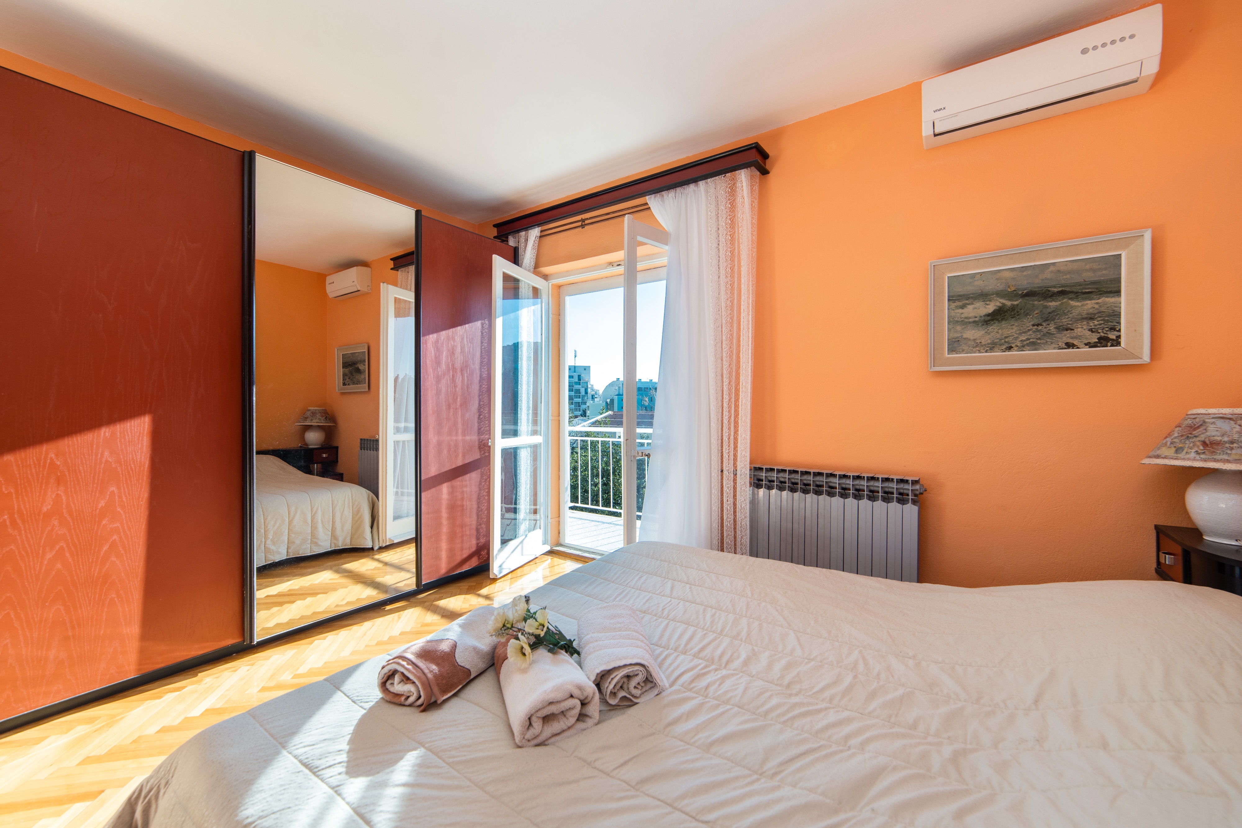 Two bedroom apartment with balcony and sea view Makarska  A-a