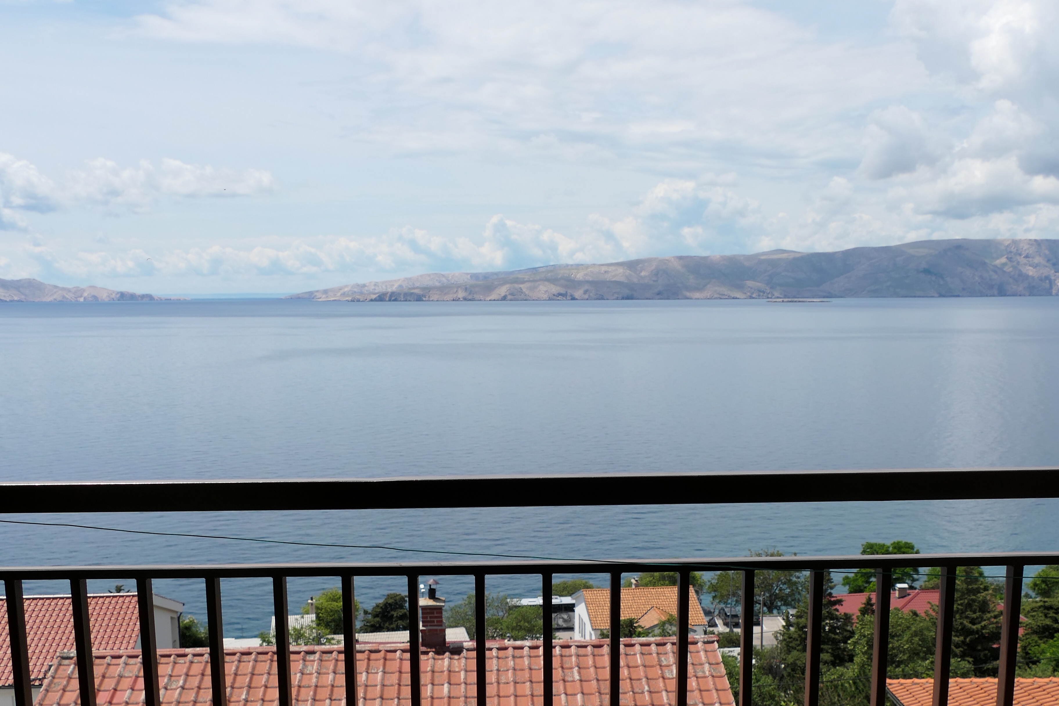 One bedroom apartment with balcony and sea view Senj  A-a