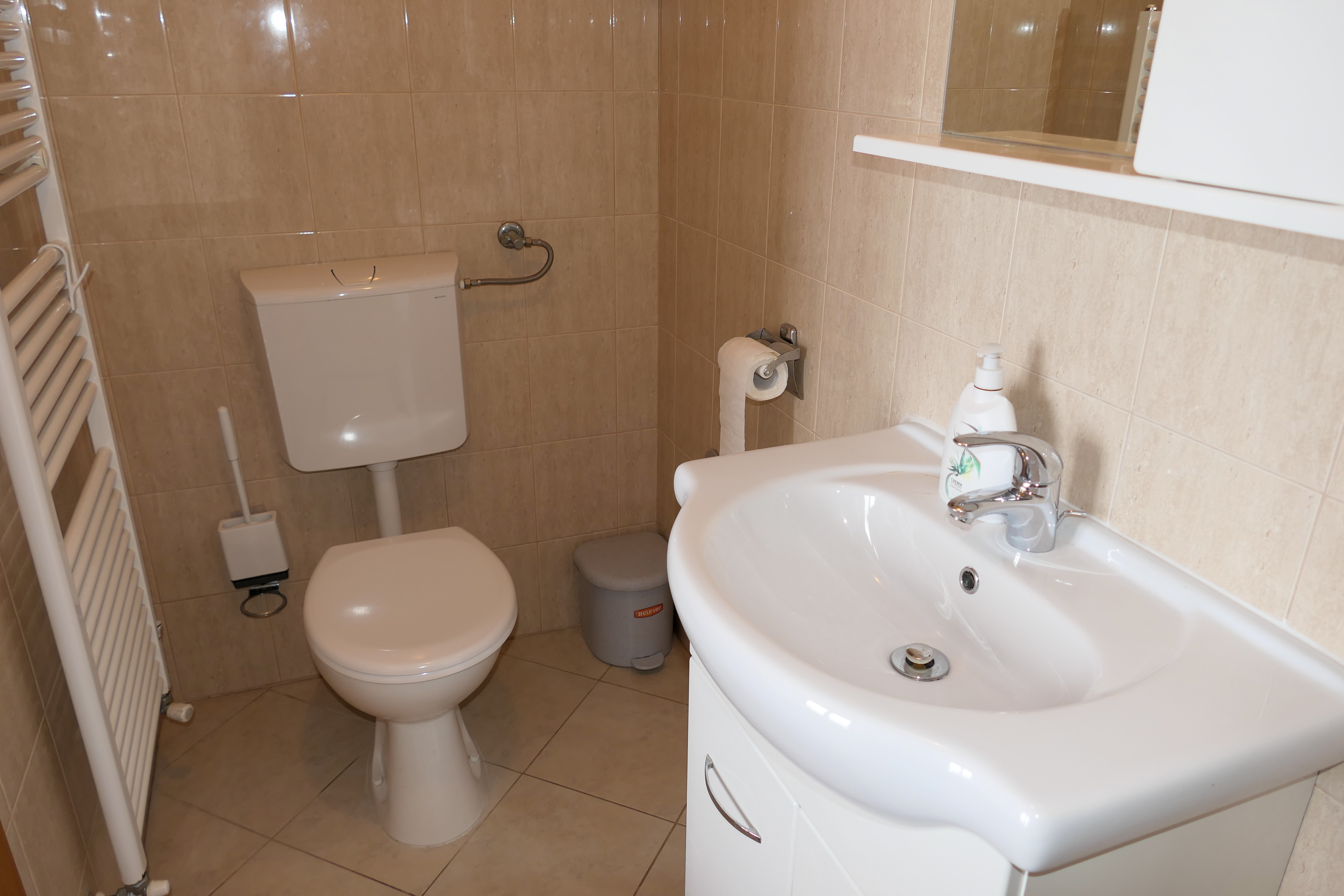 One bedroom apartment with balcony and sea view Senj  A-a