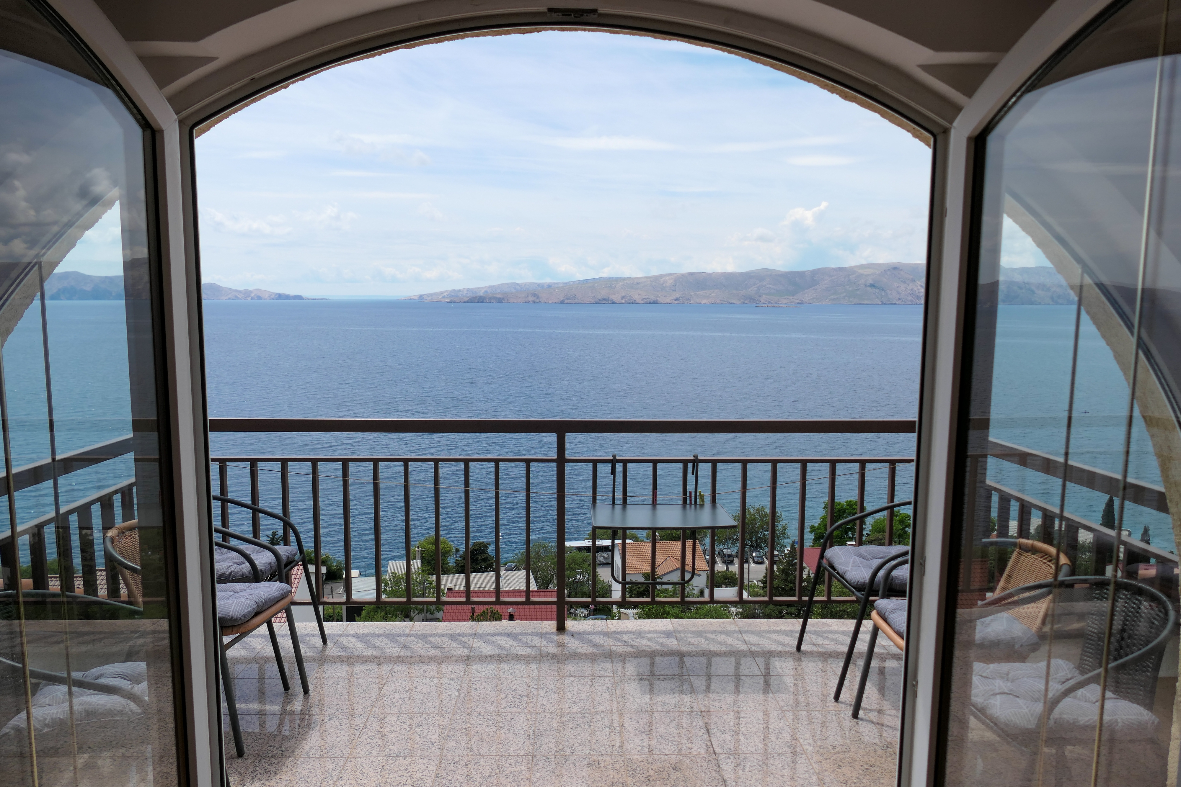 Three bedroom apartment with balcony and sea view Senj  A-b