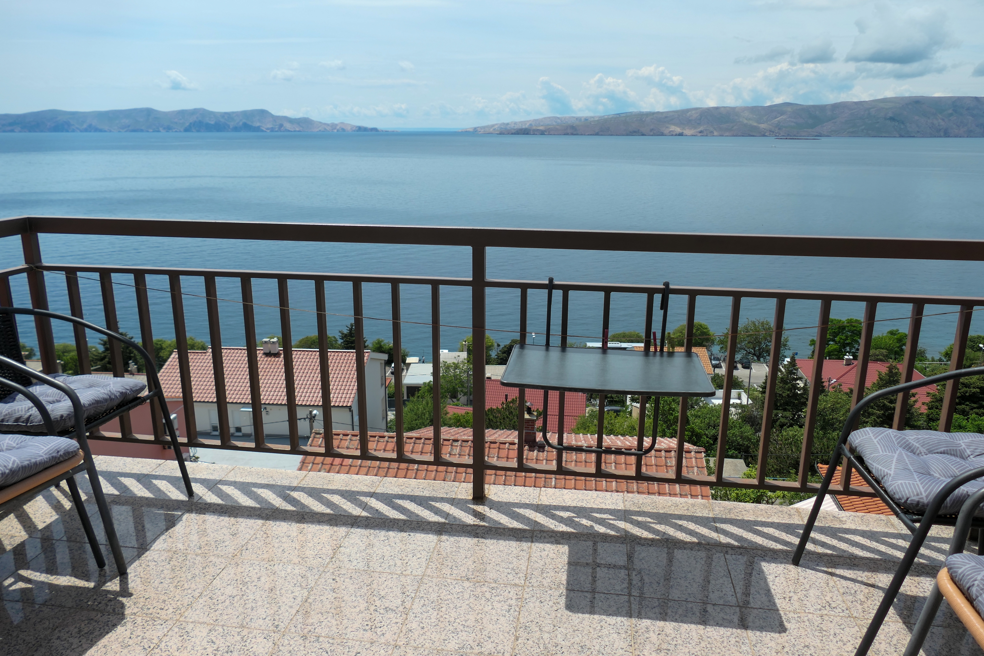 Three bedroom apartment with balcony and sea view Senj  A-b