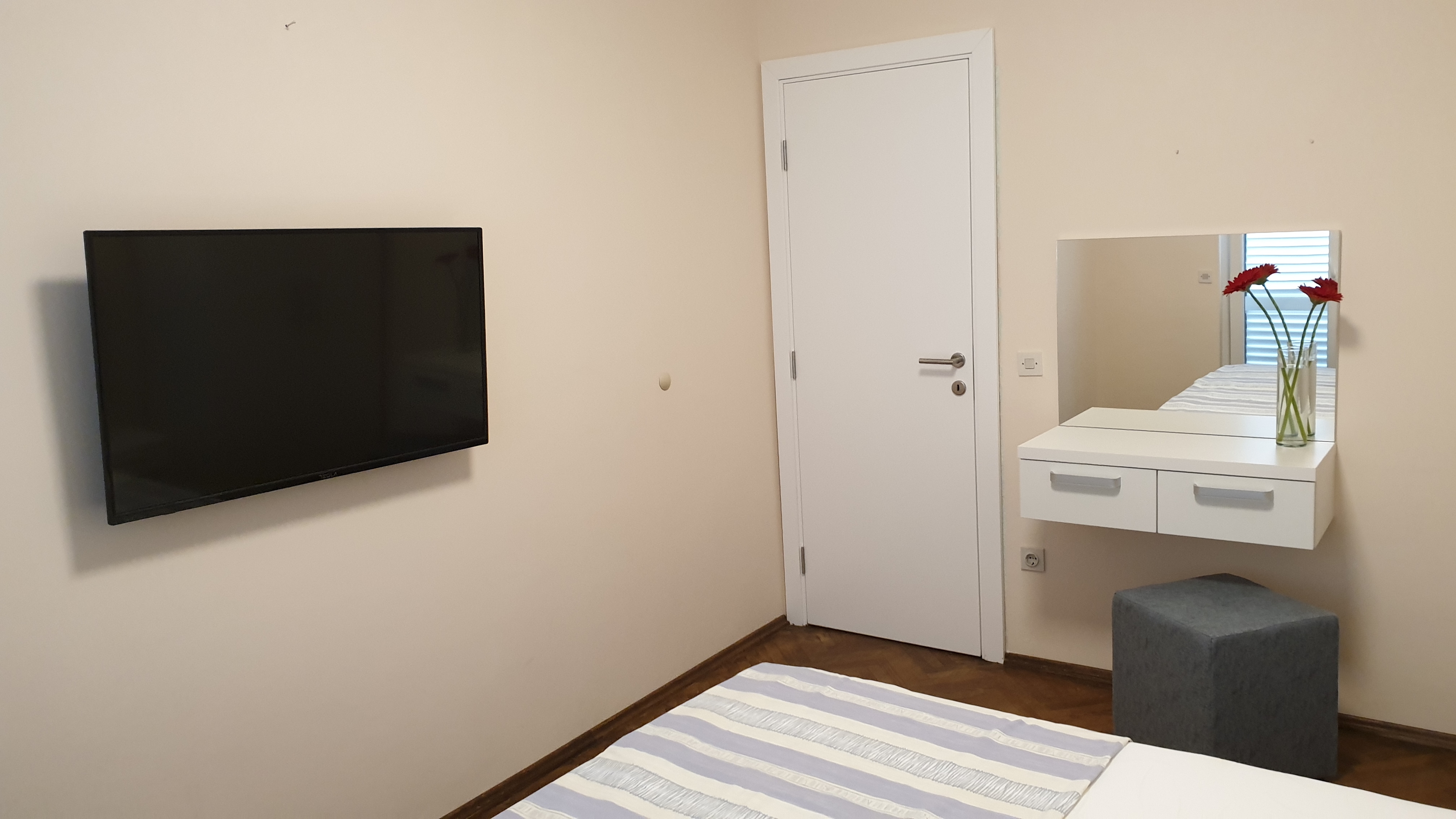 Two bedroom apartment with balcony Hvar  A-a