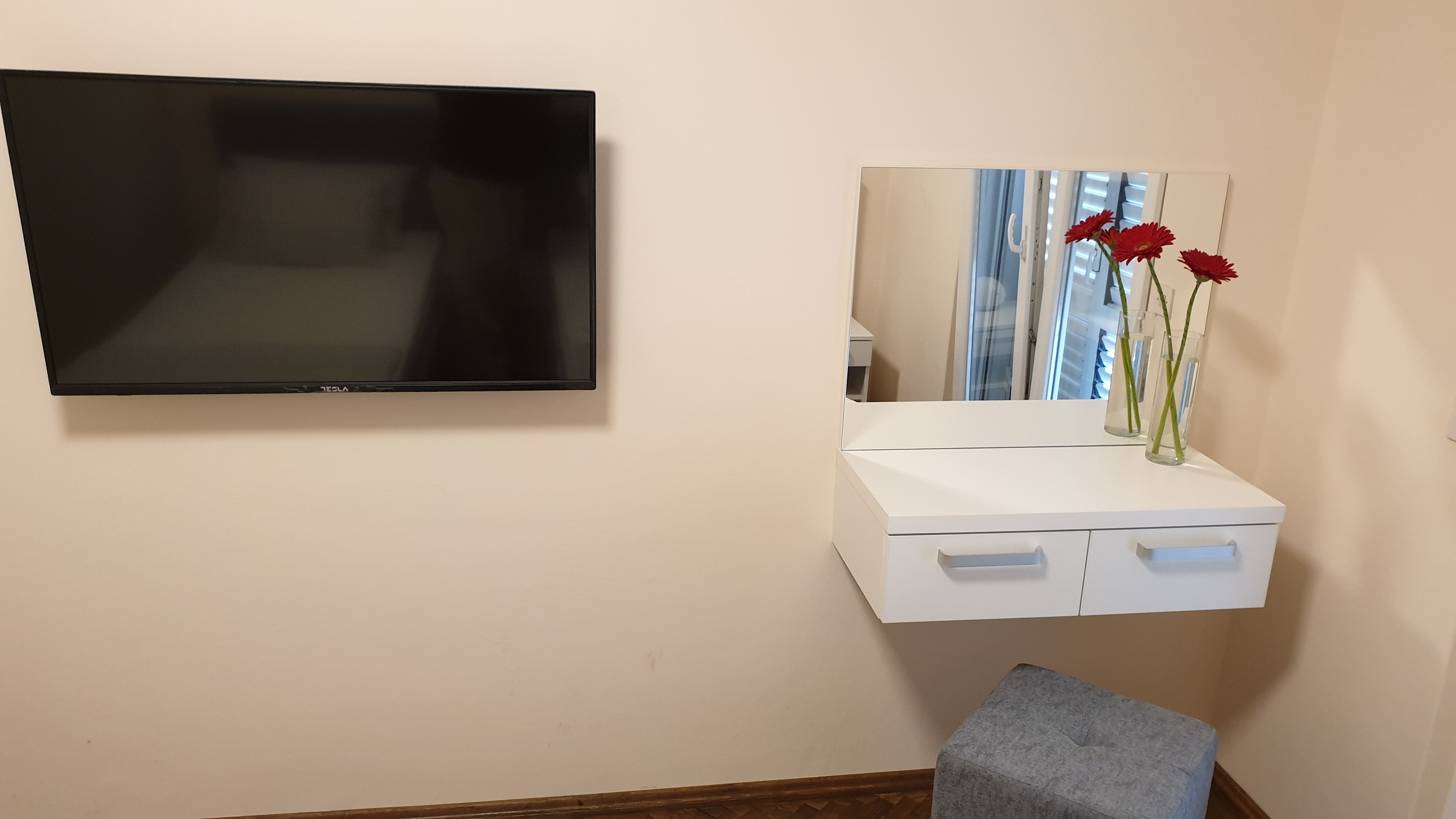 Two bedroom apartment with balcony Hvar  A-a