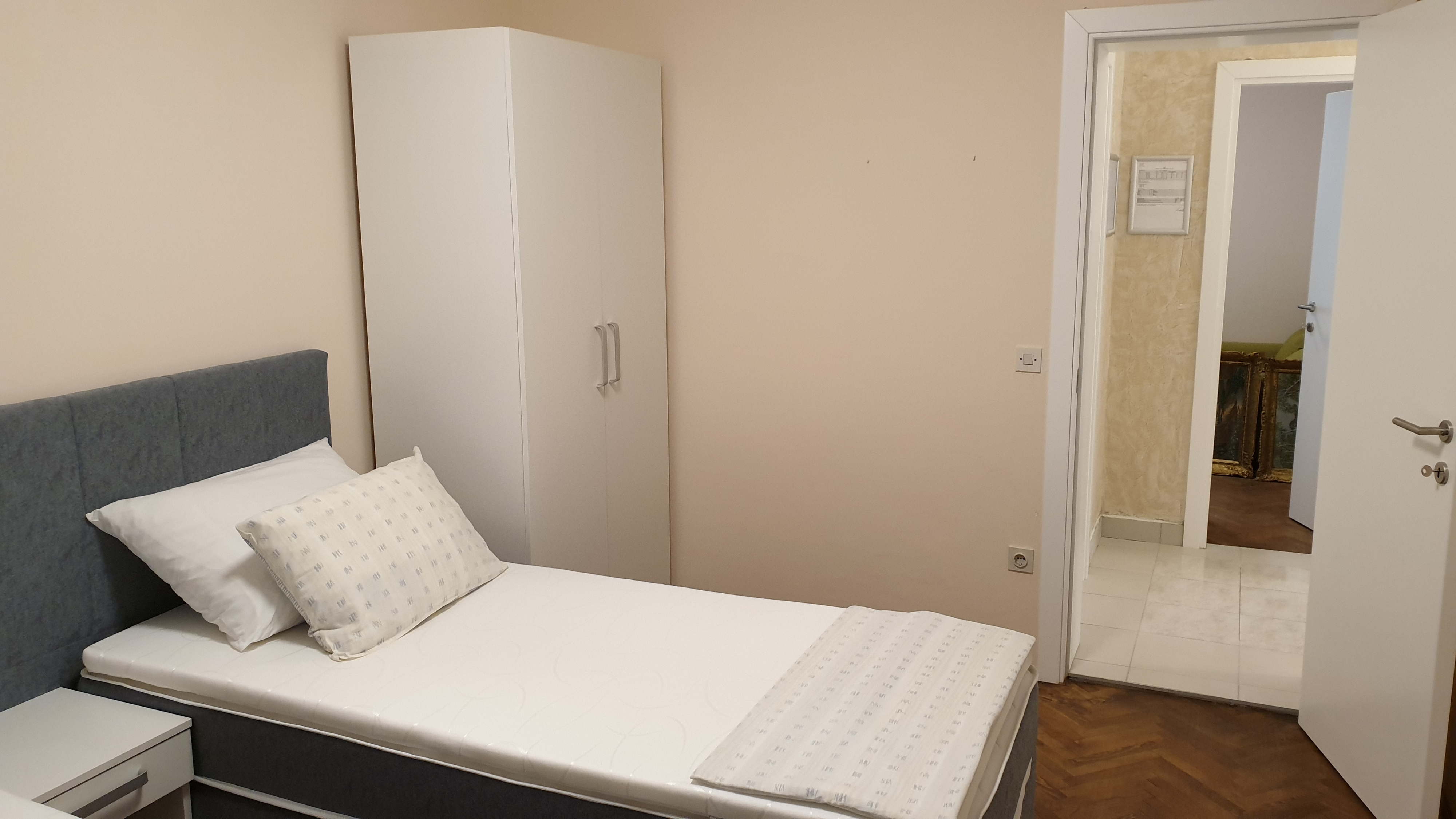 Two bedroom apartment with balcony Hvar  A-a