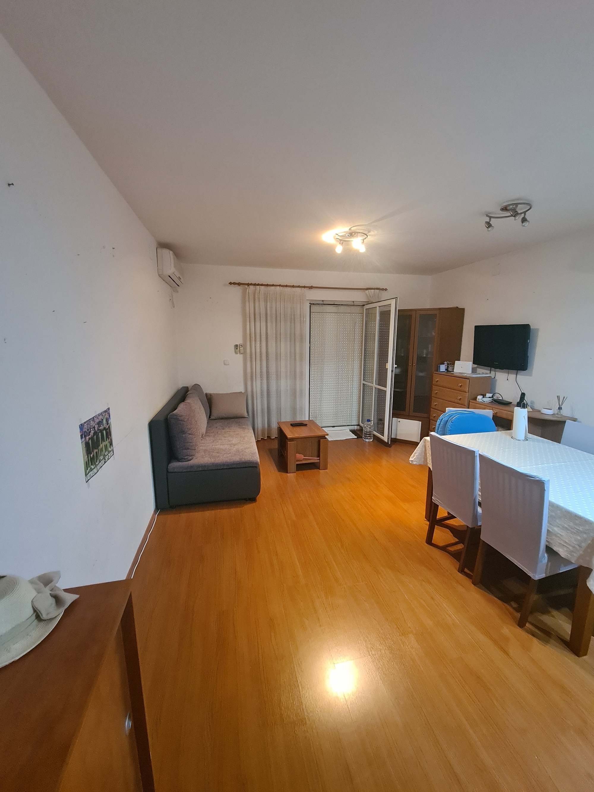 Two bedroom apartment with terrace Čižići, Krk (A-15415-c) Two bedroom apartment with terrace Čižići, Krk (A-15415-c)