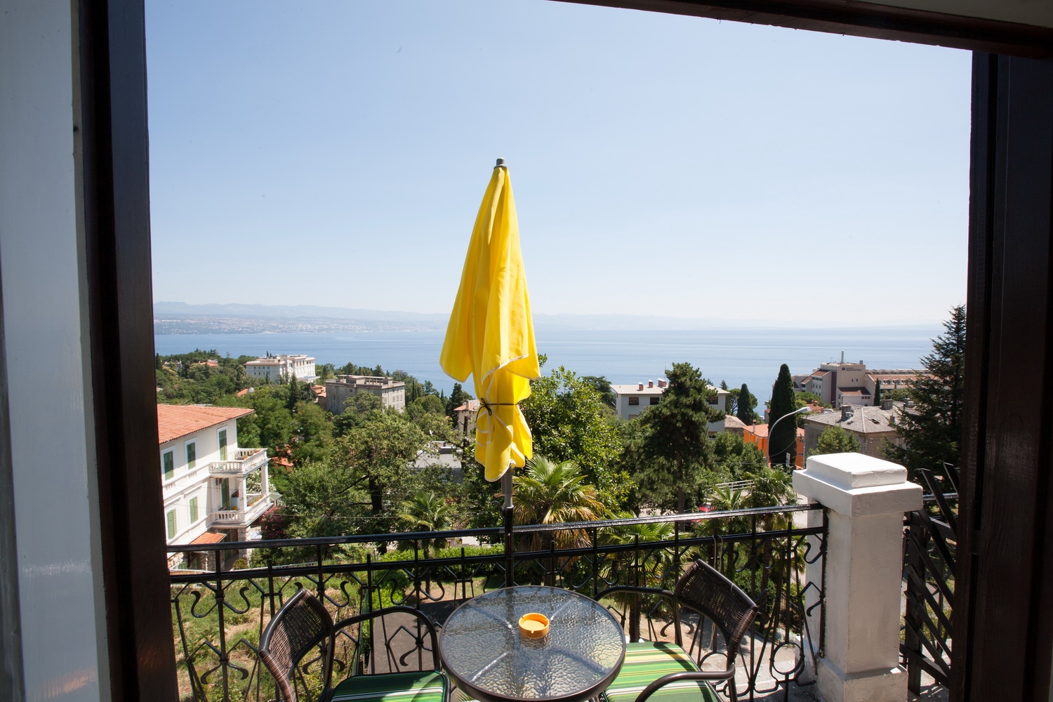 One bedroom apartment with balcony and sea view Lovran, Opatija  A-b